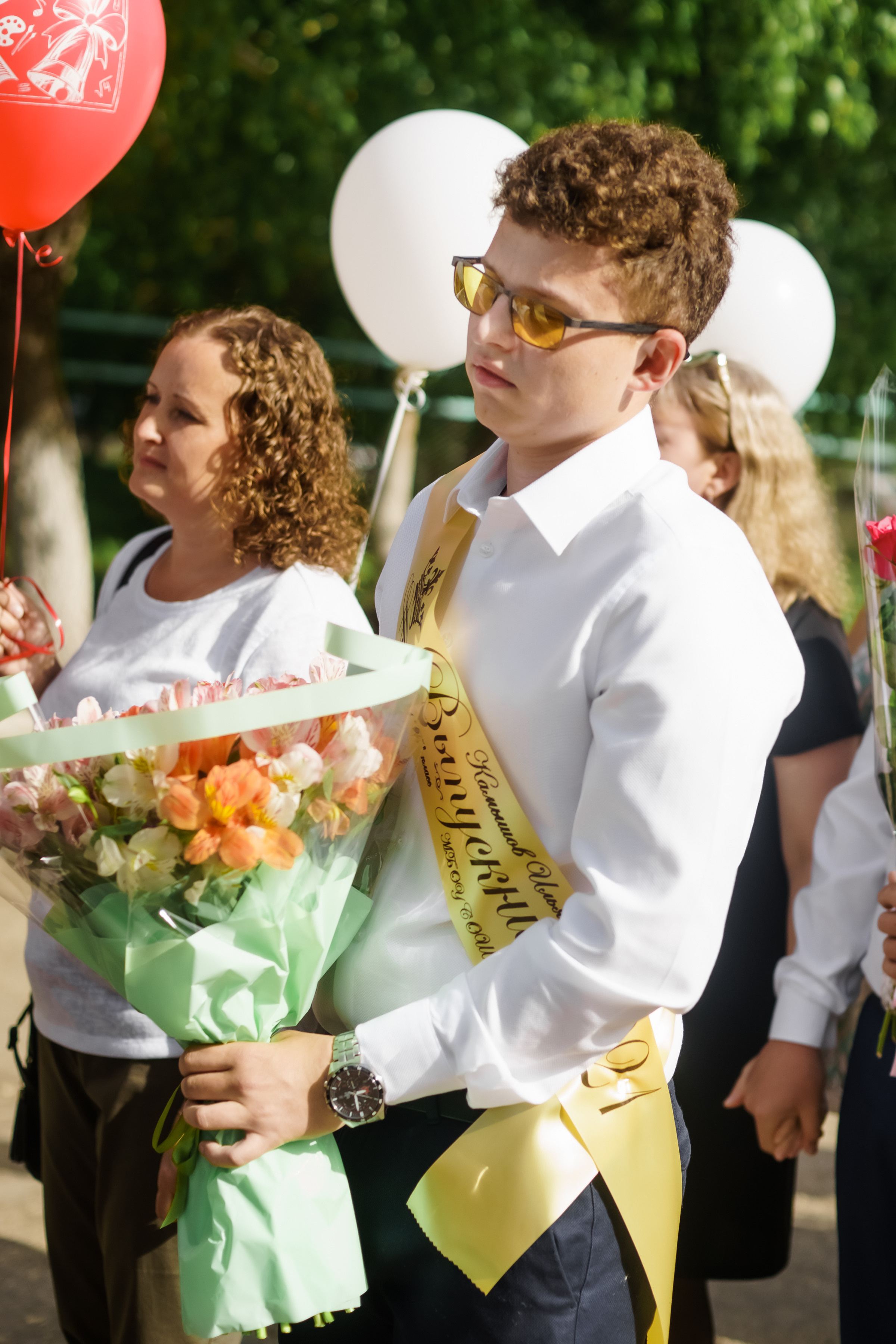 Последний звонок 11 кл. Ольга Плаксина фотограф в Саратове