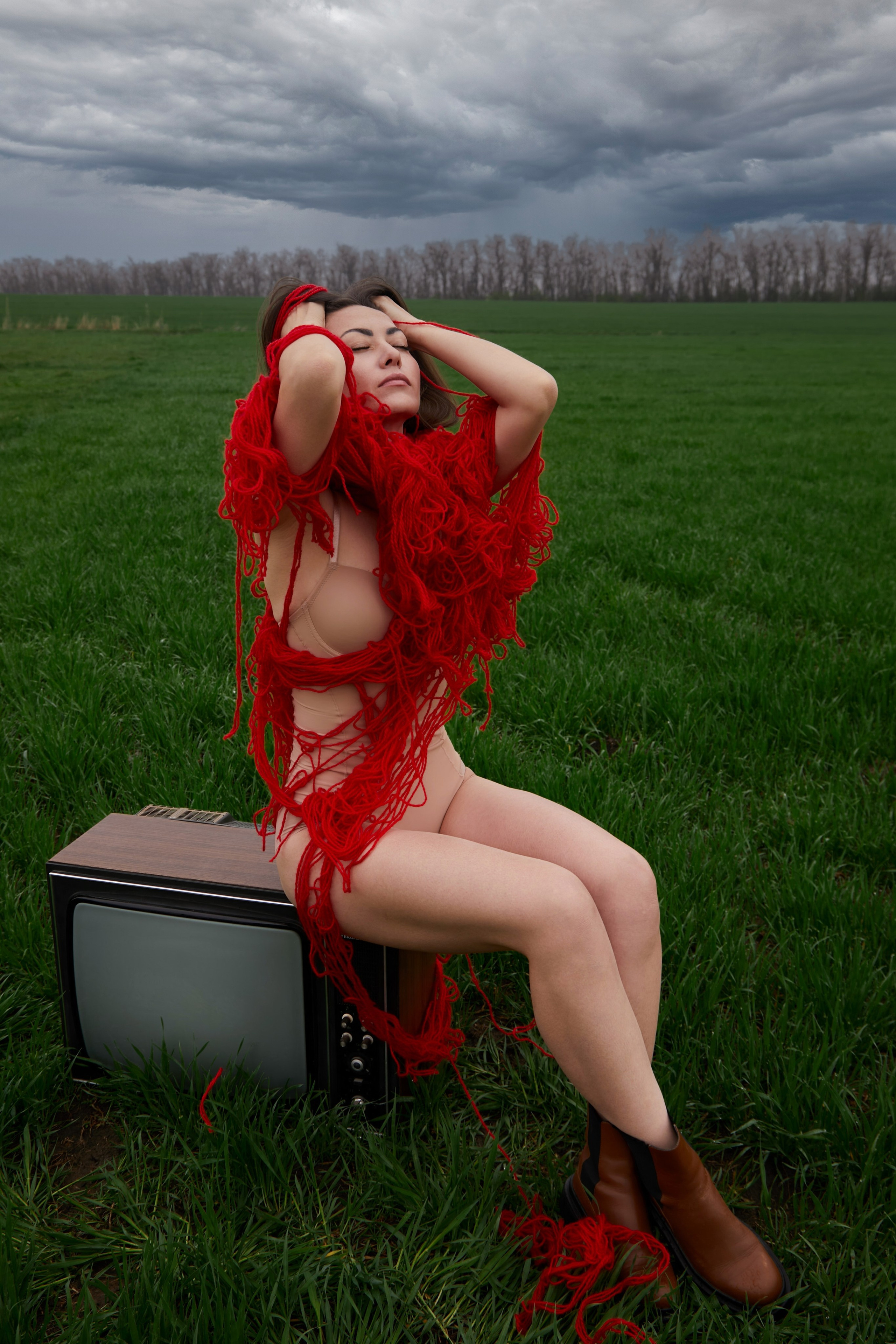 «Красная нить». Свадебный и креативный фотограф в ЮФО и МСК