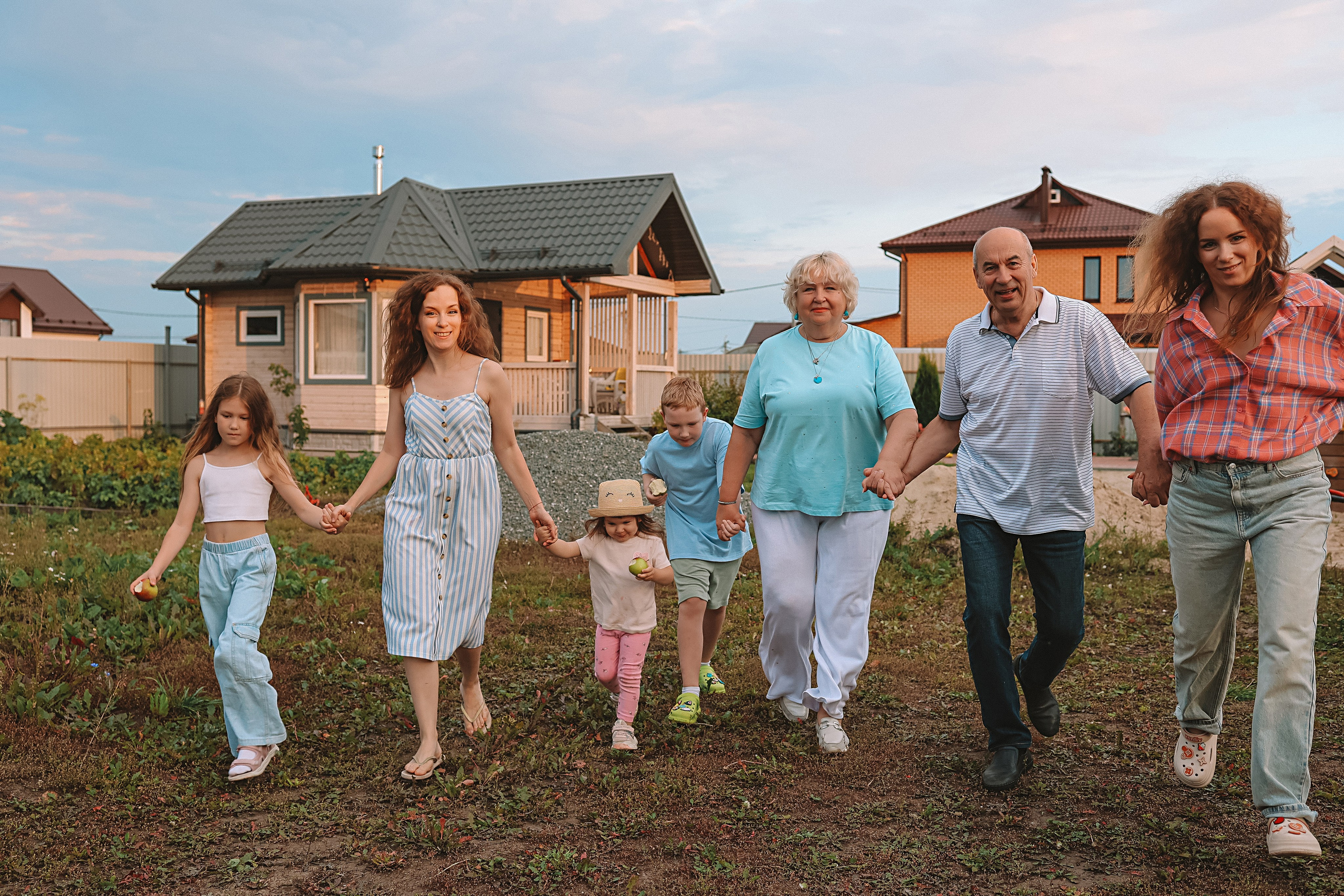 Дачная. Семейный фотограф Тюмень, фотограф на роды Салмина Мария