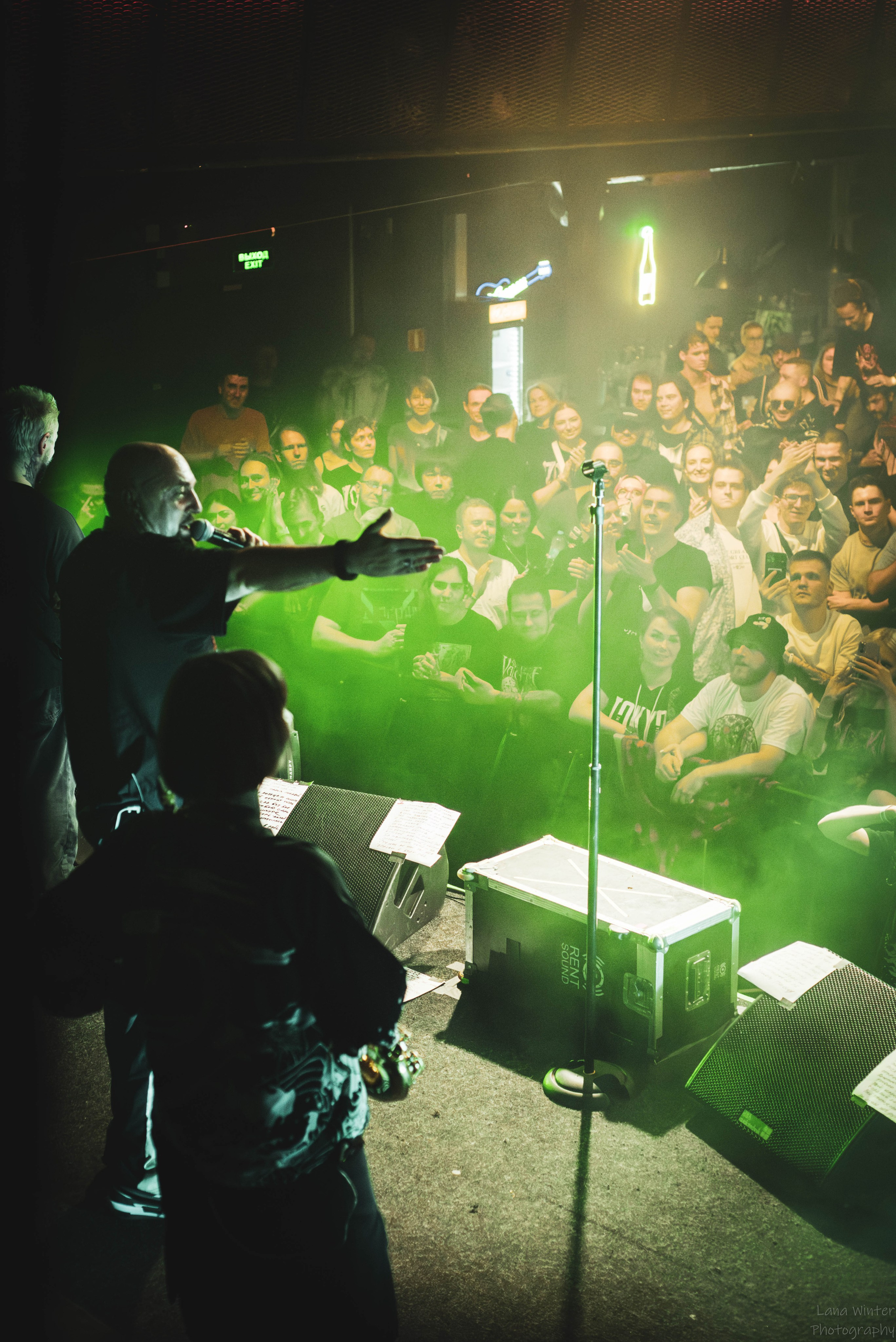 7000$ (29 июня 2025 года, Москва, клуб Урбан). Фотограф Светлана Блинова, Москва и Московская область