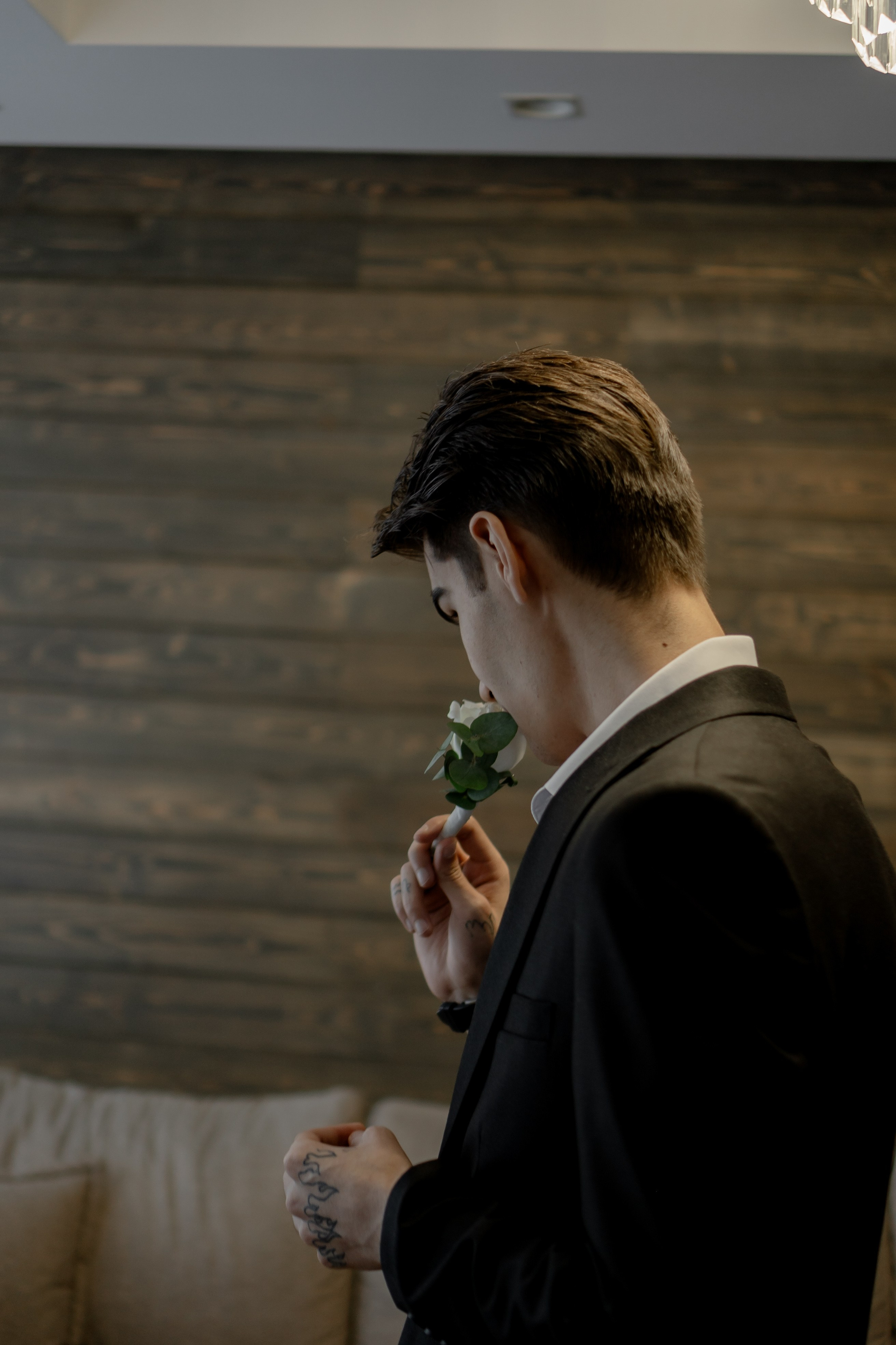 СВАДЕБНАЯ СЬЕМКА СБОРОВ В ОТЕЛЕ И ВЫЕЗД НА ЦЕРЕМОНИЮ (СНЯТО В СИБИРЕ В НИЖНЕВАРТОВСКЕ). Профессиональный фотограф, Санкт-Петербург — Виктория Богомолова