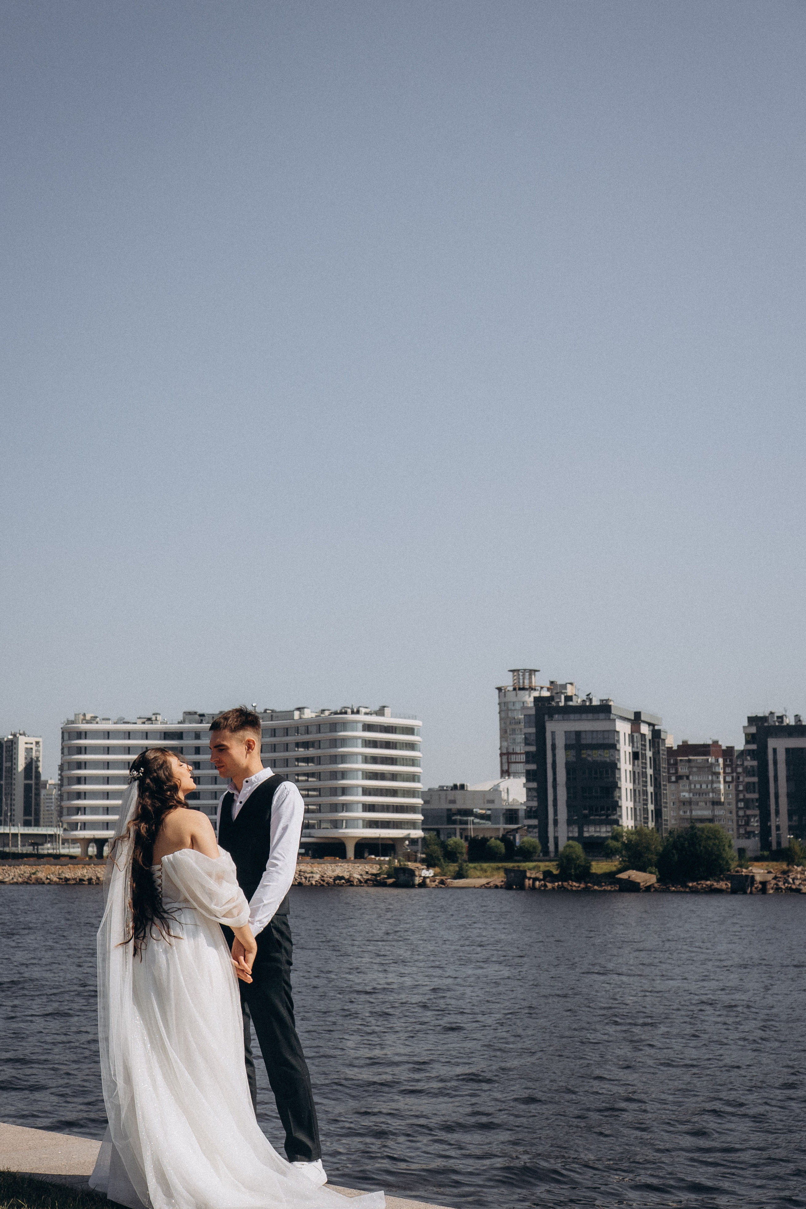 СВАДЕБНАЯ СЬЕМК В ПАРКЕ 300-ЛЕТИЯ. Профессиональный фотограф, Санкт-Петербург — Виктория Богомолова
