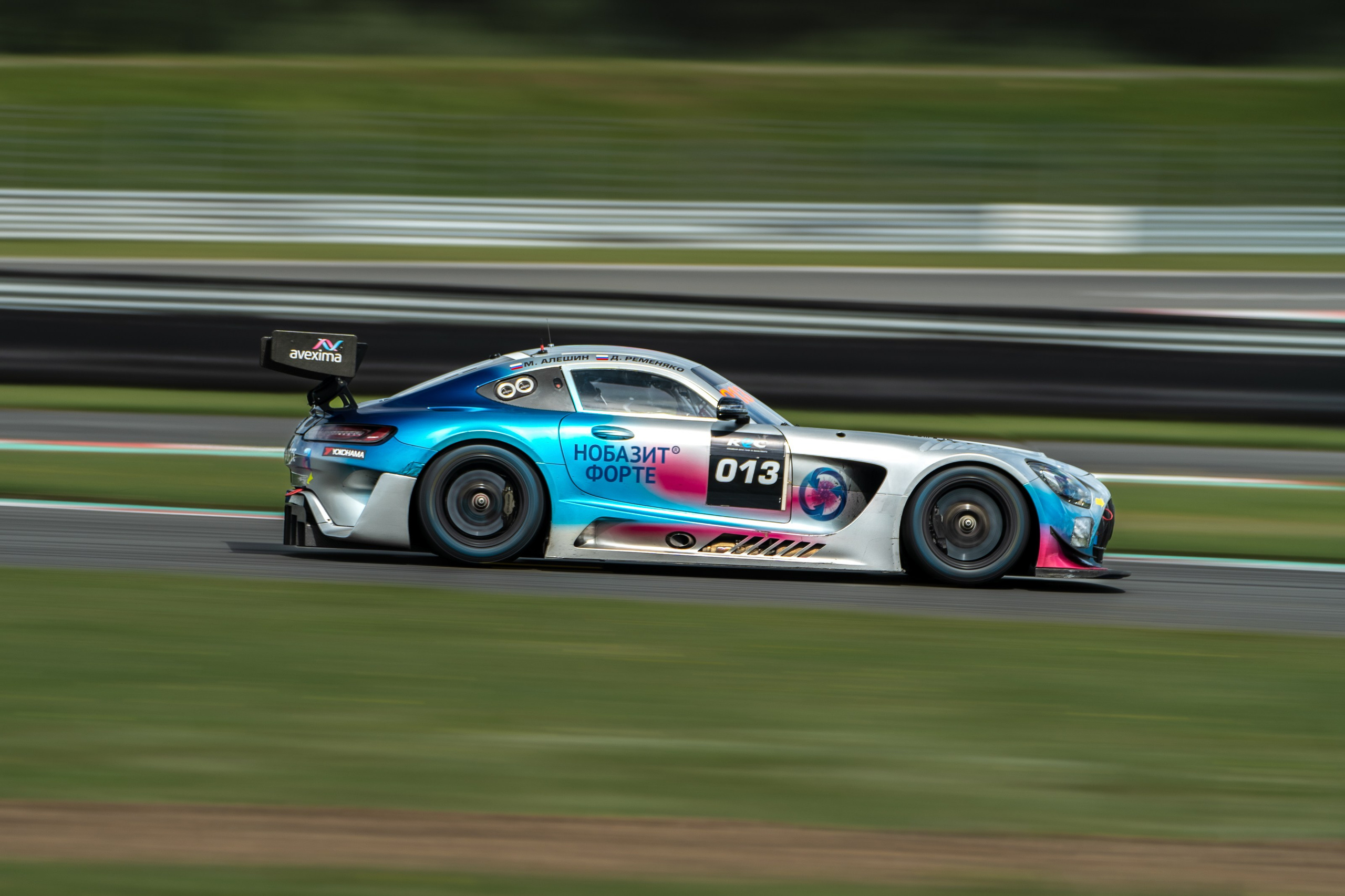 Фото четвертого этапа Российской серии гонок на выносливость. Фотограф Николай Прокофьев модельные тесты в Москве