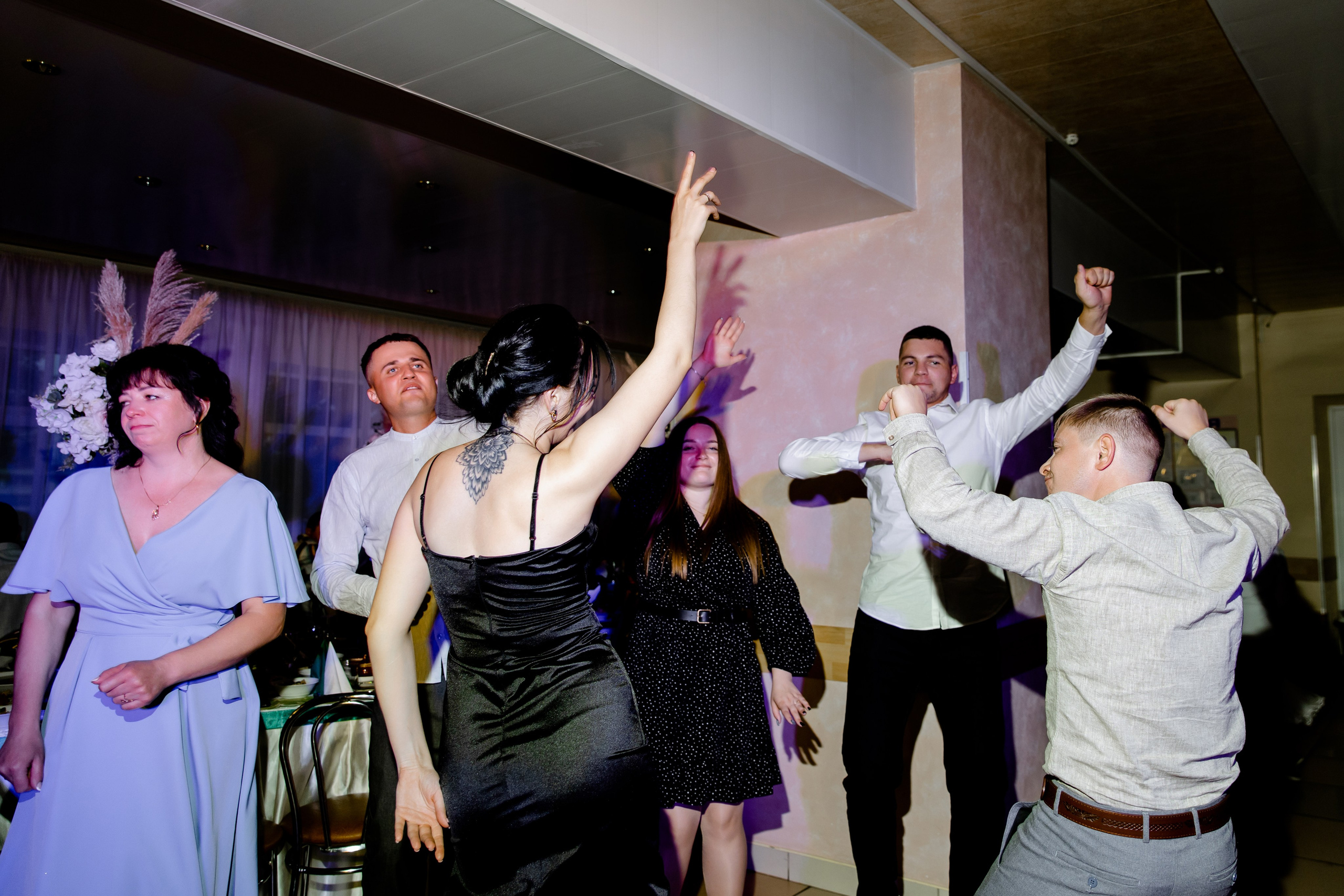 Свадебный день Максима и Вики. Свадебный фотограф Анна Бабахина