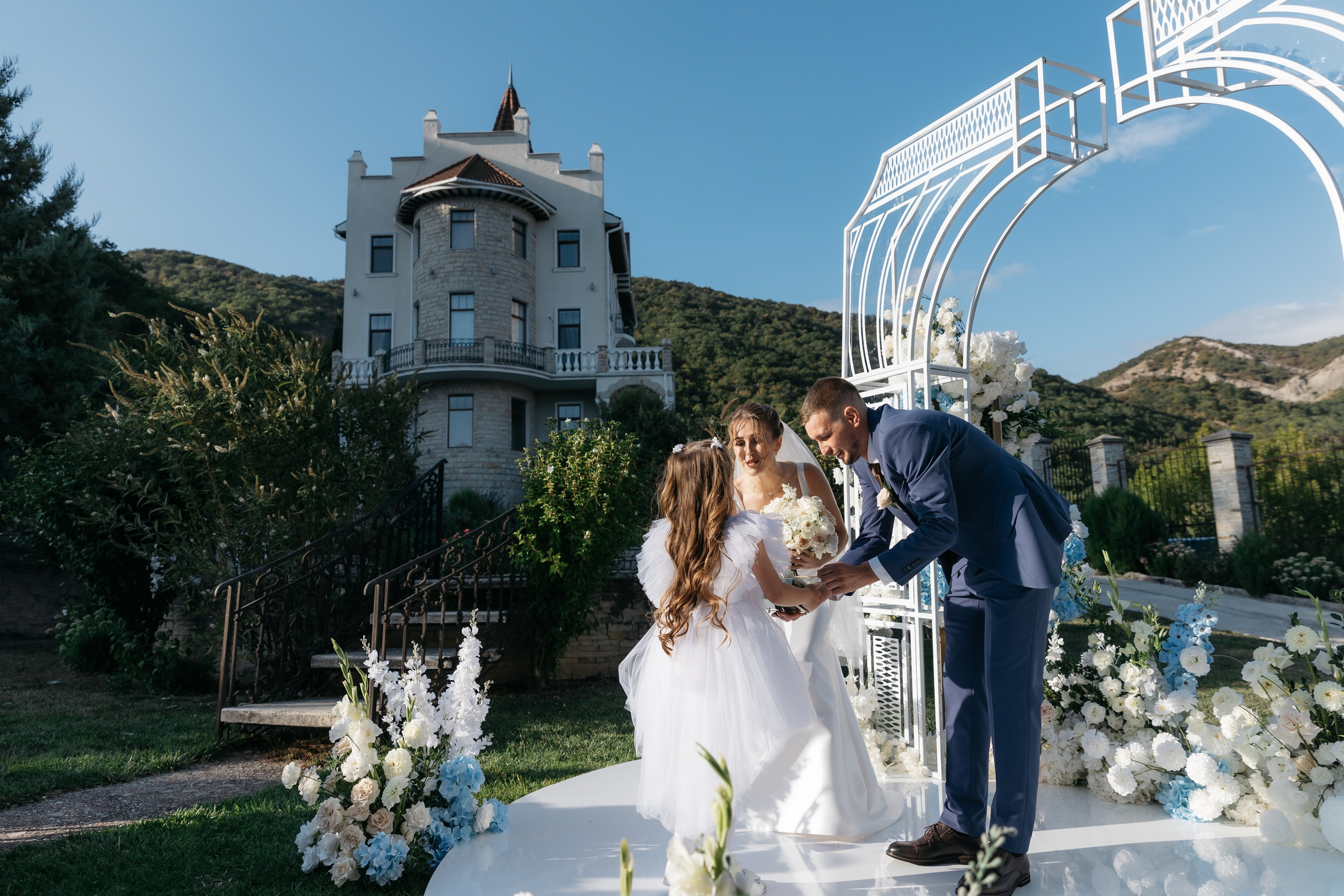 Свадебная фотосессия в Белом замке. Свадебный фотограф в Крыму и Севастополе — Белов Виталий