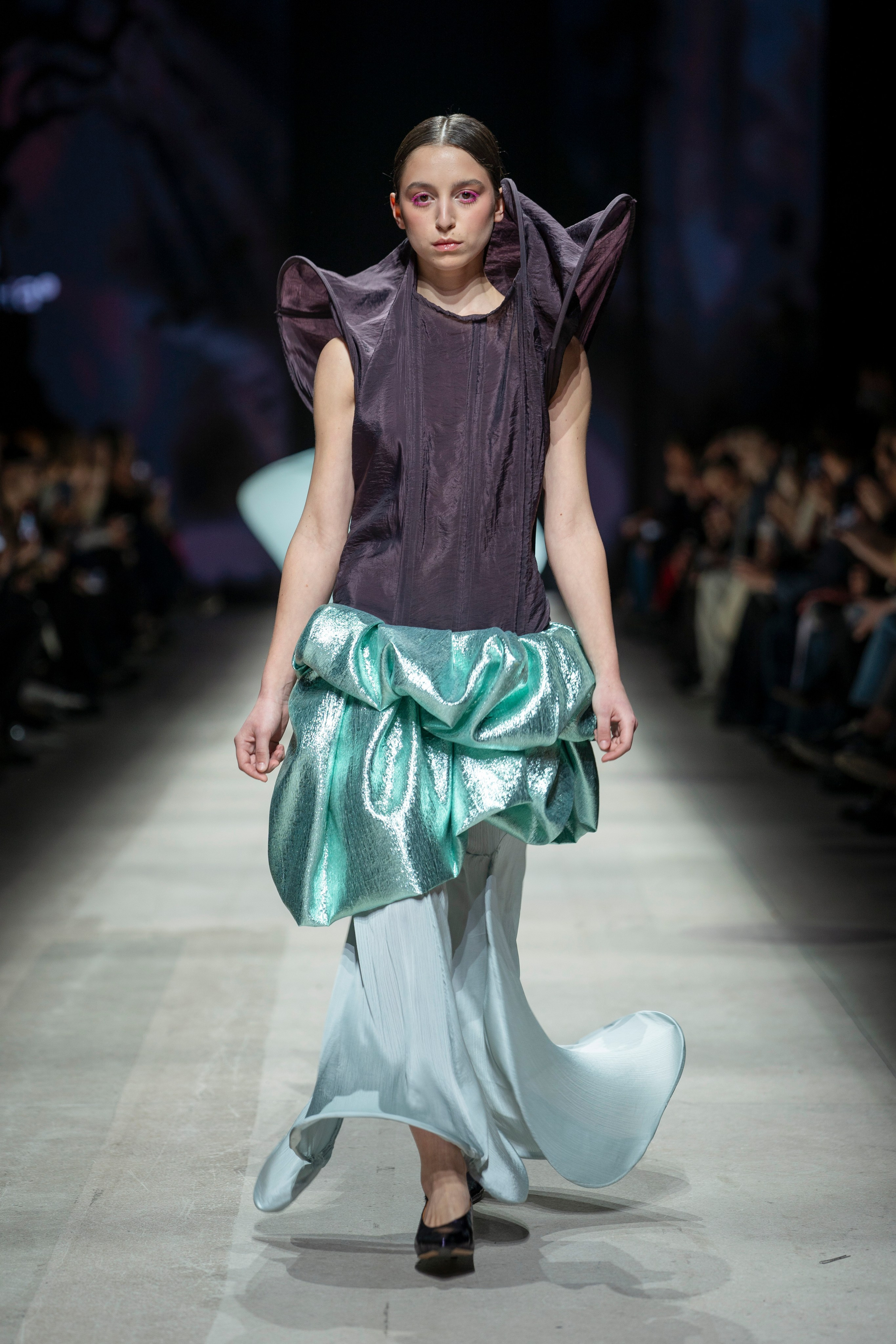 Показ Школы дизайна НИУ ВШЭ на Московской неделе моды. Фотограф в Москве Савкина Евгения