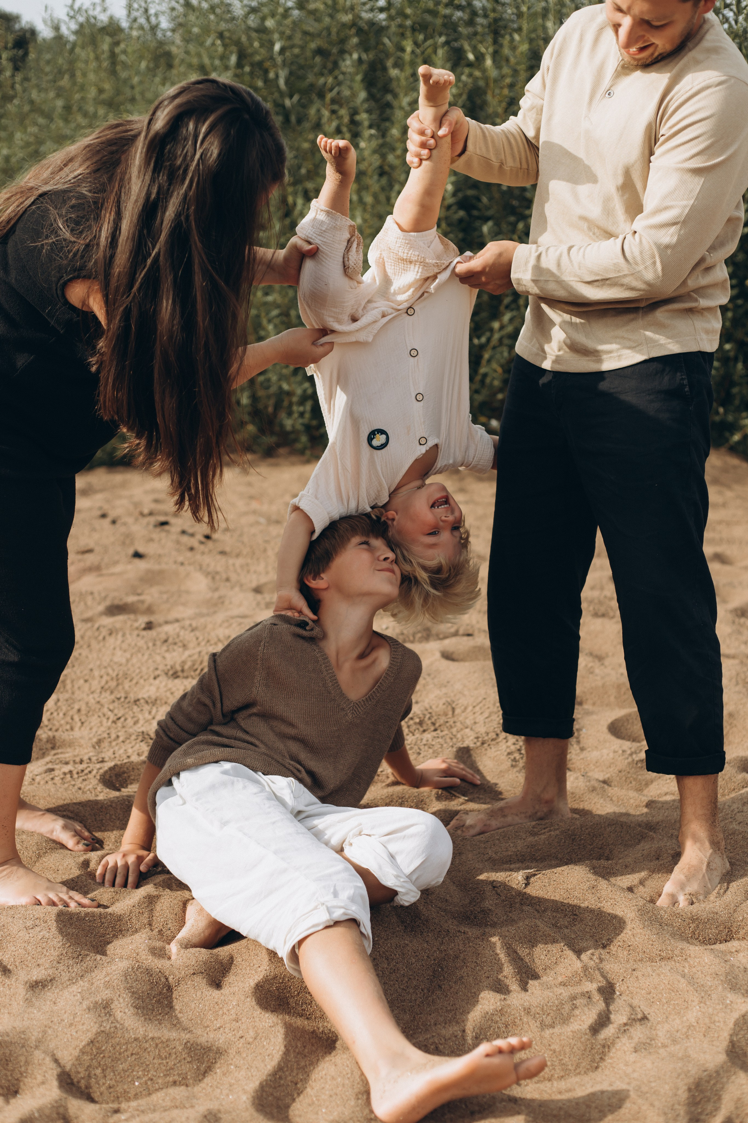 Артем + Кристина + Мирон + Трофим. Услуги