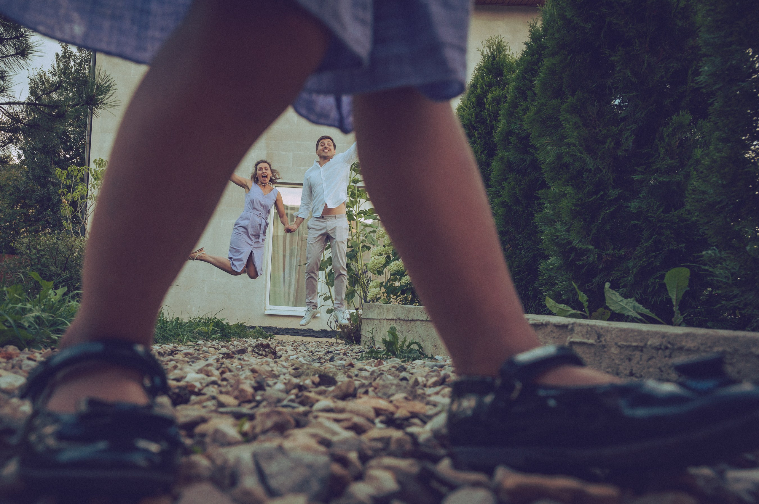 Фотосъёмка семьи на прогулке в Москве, профессиональный фотограф