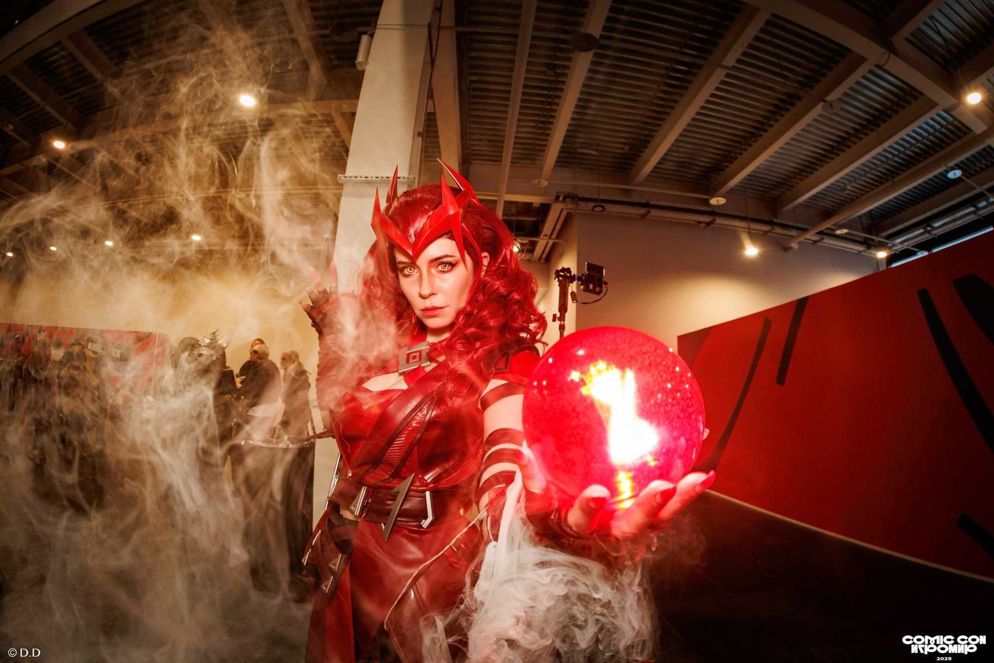 Comic Con Игромир 2025. Различные мероприятия и просто фотографии людей