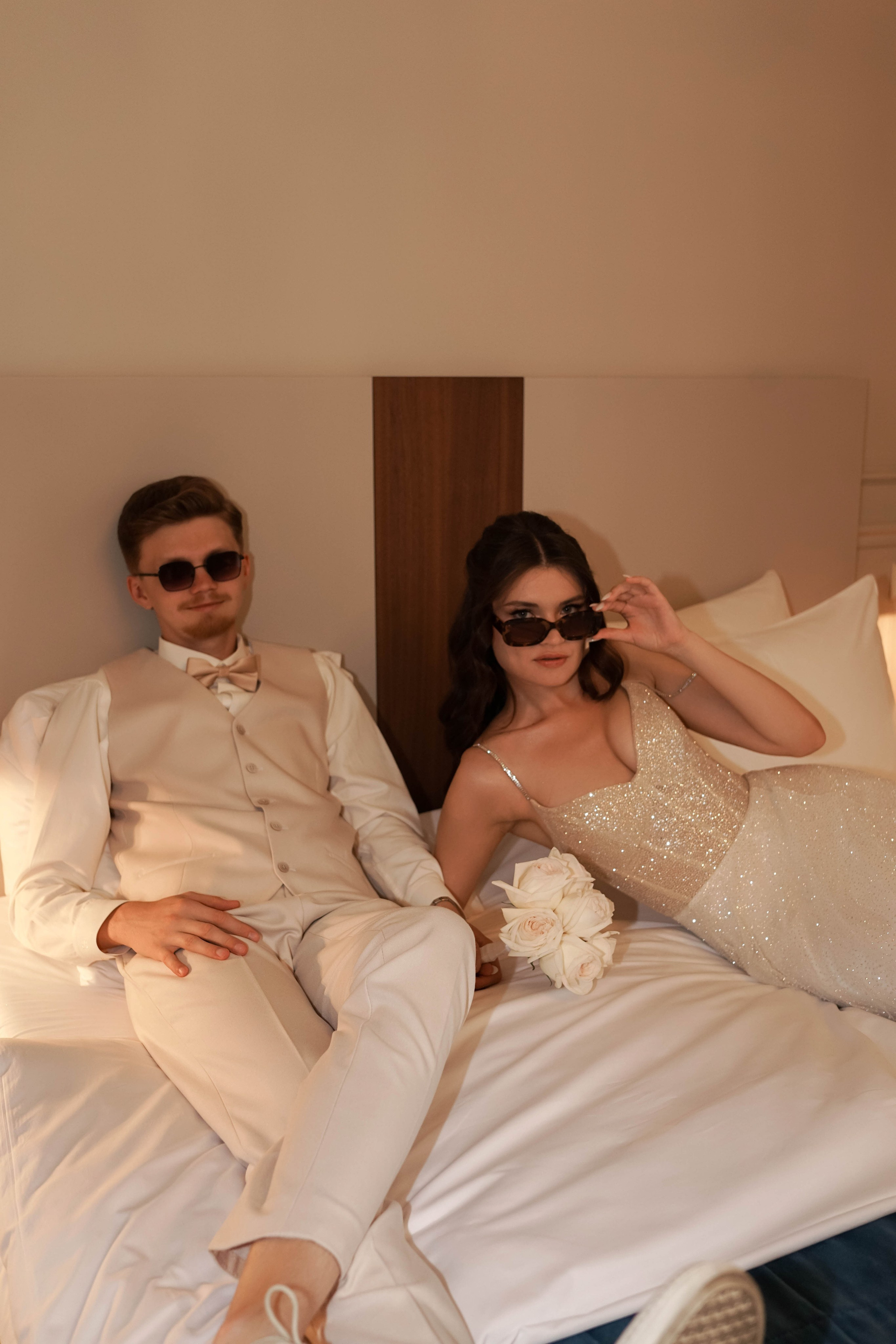 Яна и Никита: сборы в отеле, регистрация и банкет. Фотограф в Иркутске