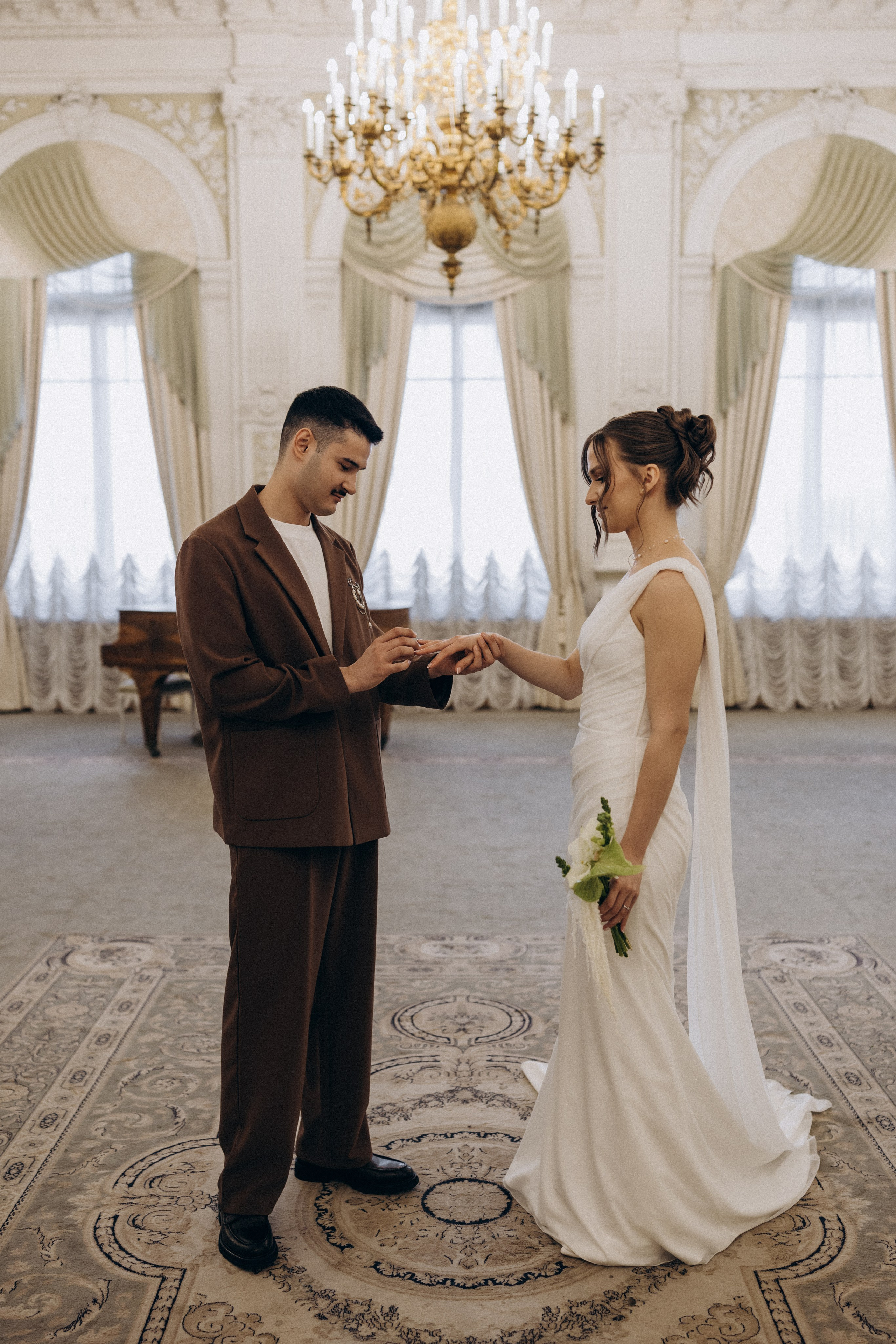 Амир и Екатерина | Дворец бракосочетания 1. Свадебный и love story фотограф в Санкт-Петербурге