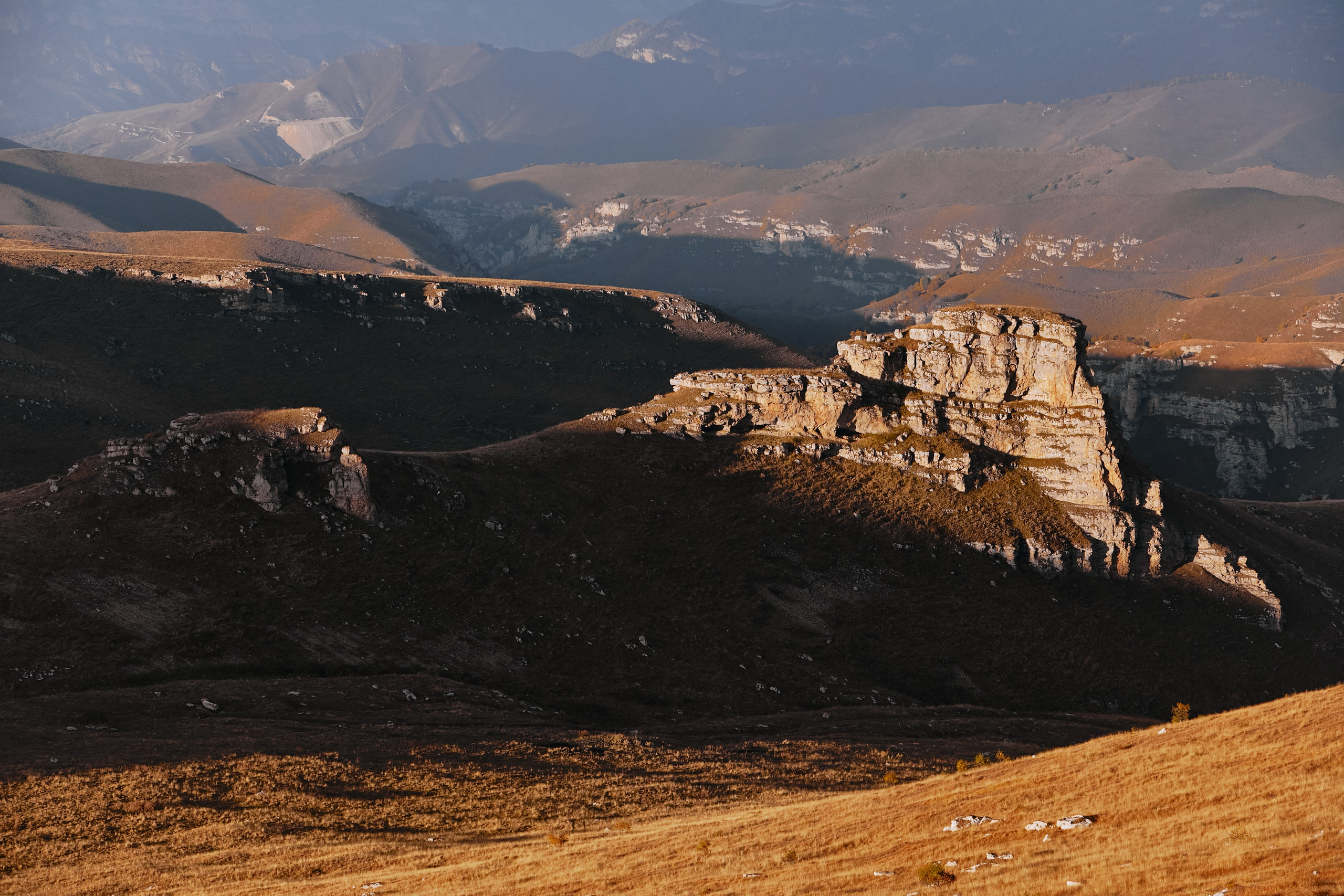 Лха 2500. Фотограф Продюсер в горах КБР / Москва  Нальчик Горы