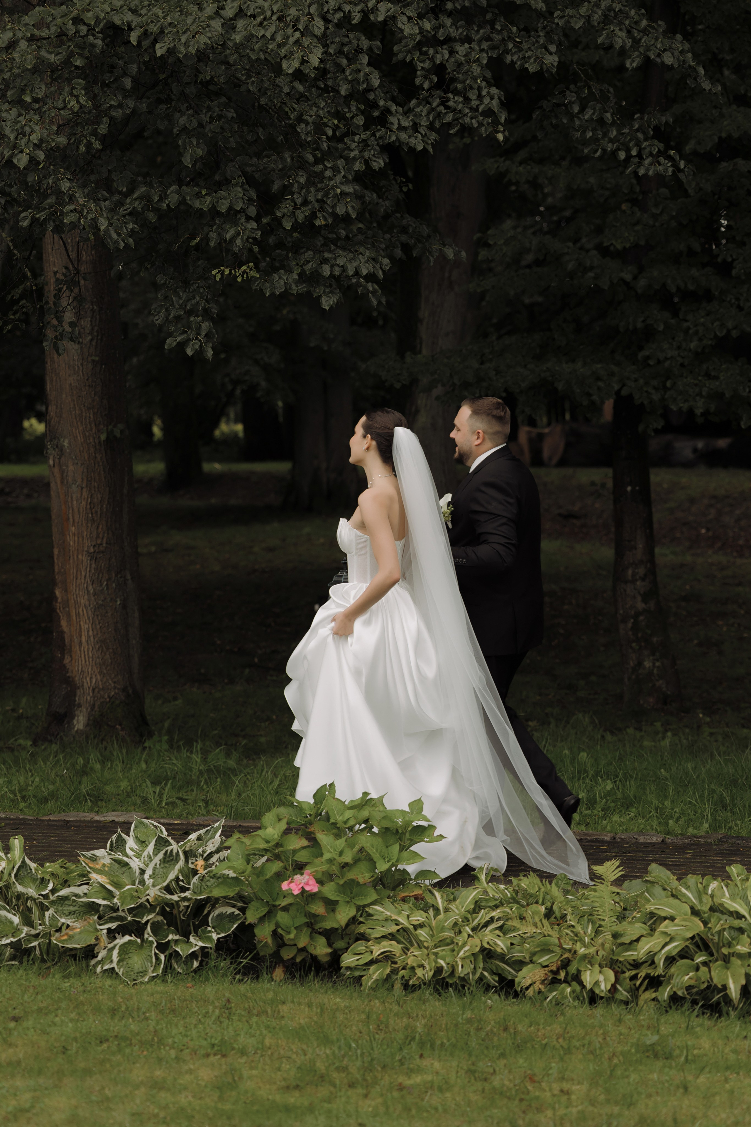 Ты рядом со мной, и это — самый чистый кайф! ♥. Свадебный фотограф Калининград