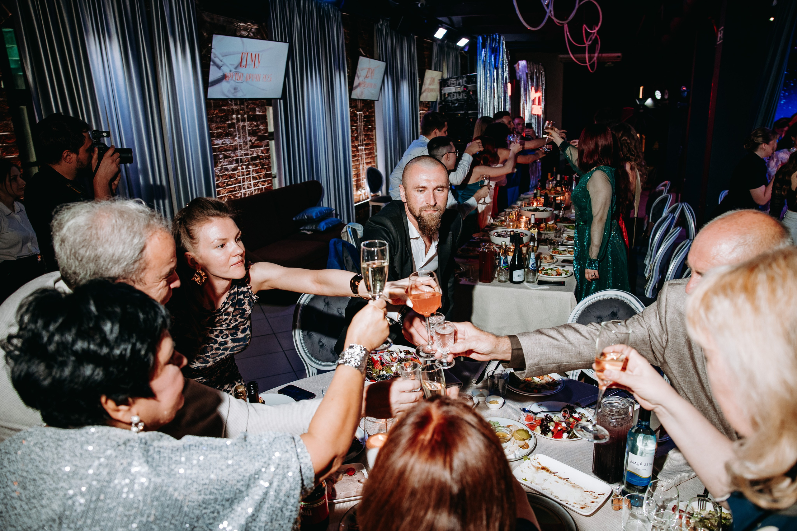 Выпускной — СГМУ. Фотограф в Саратове Александр Кухаренко. И не только в Саратове :)