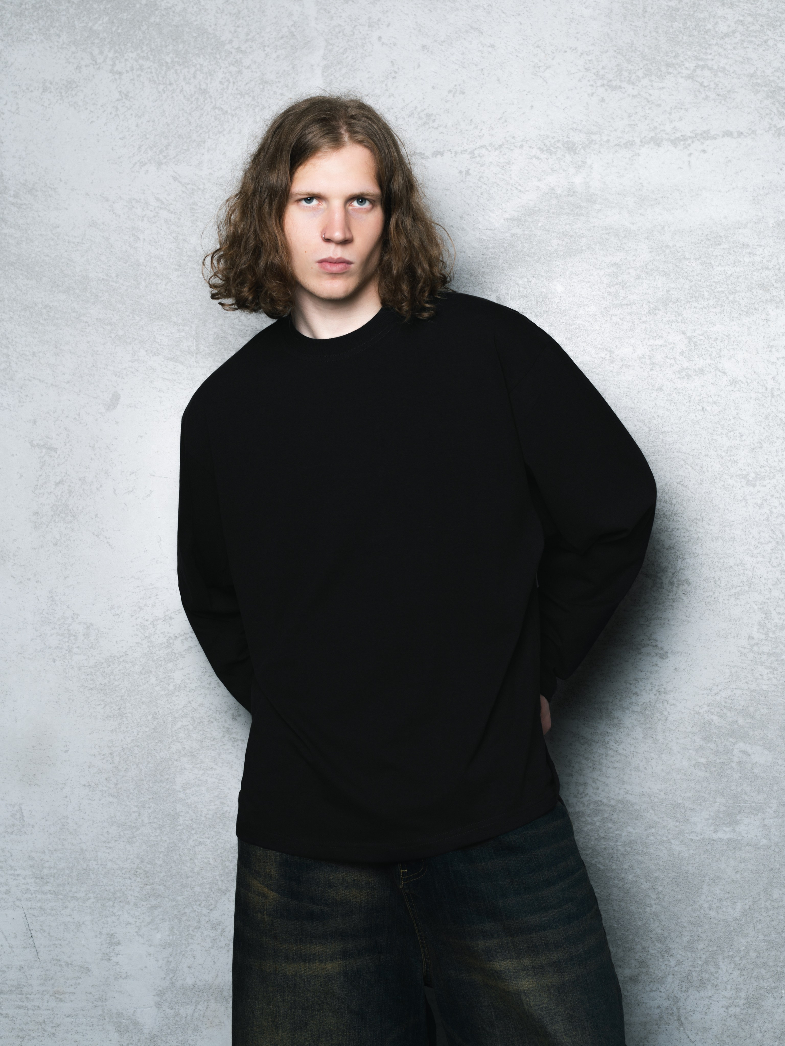 КАТАЛОГ | серый фон. RUNA production — стильные съемки для брендов