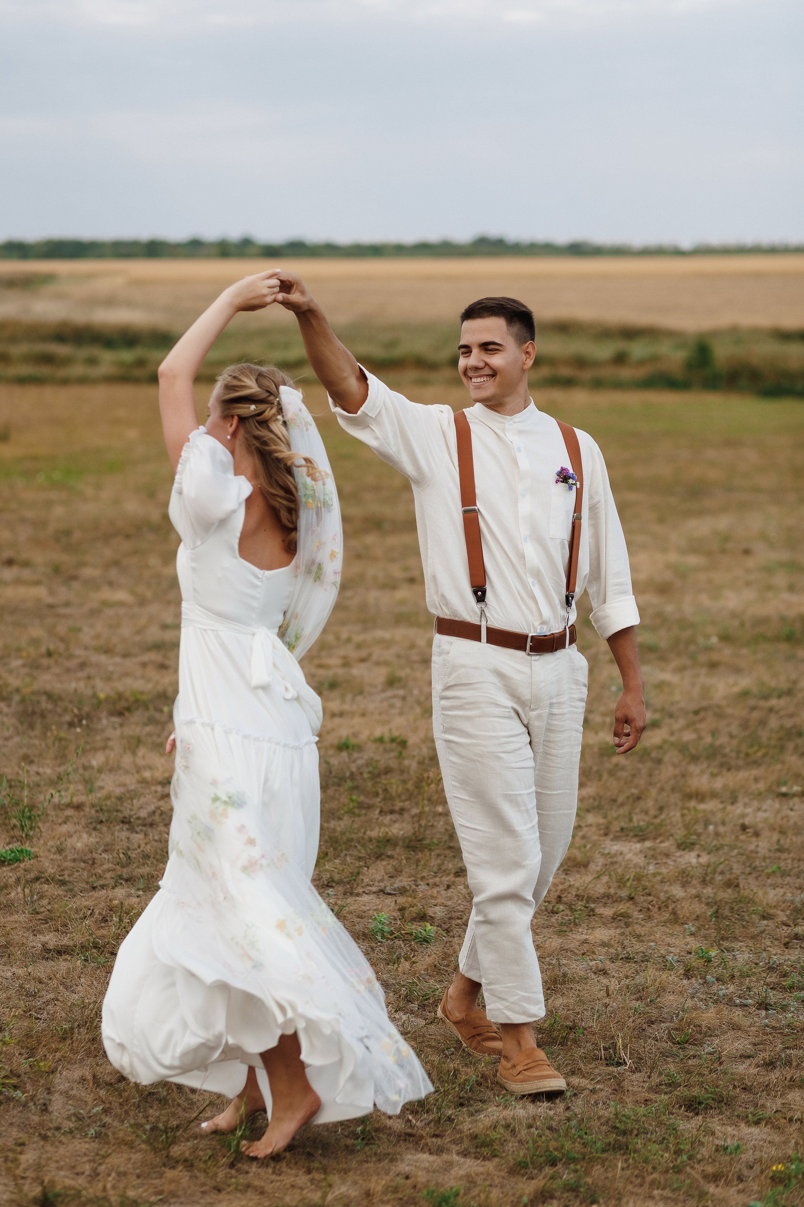 Свадебная фотосессия в поле — Иван и Полина | Свадебный фотограф Таганрог. Свадебный и семейный фотограф в Таганроге Бакарюк Антон