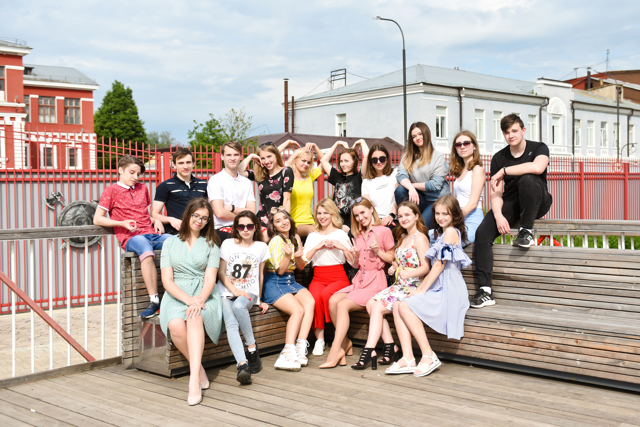 Анонс о выпускных альбомах. Выпускные альбомы в Туле, школьный фотограф Тула