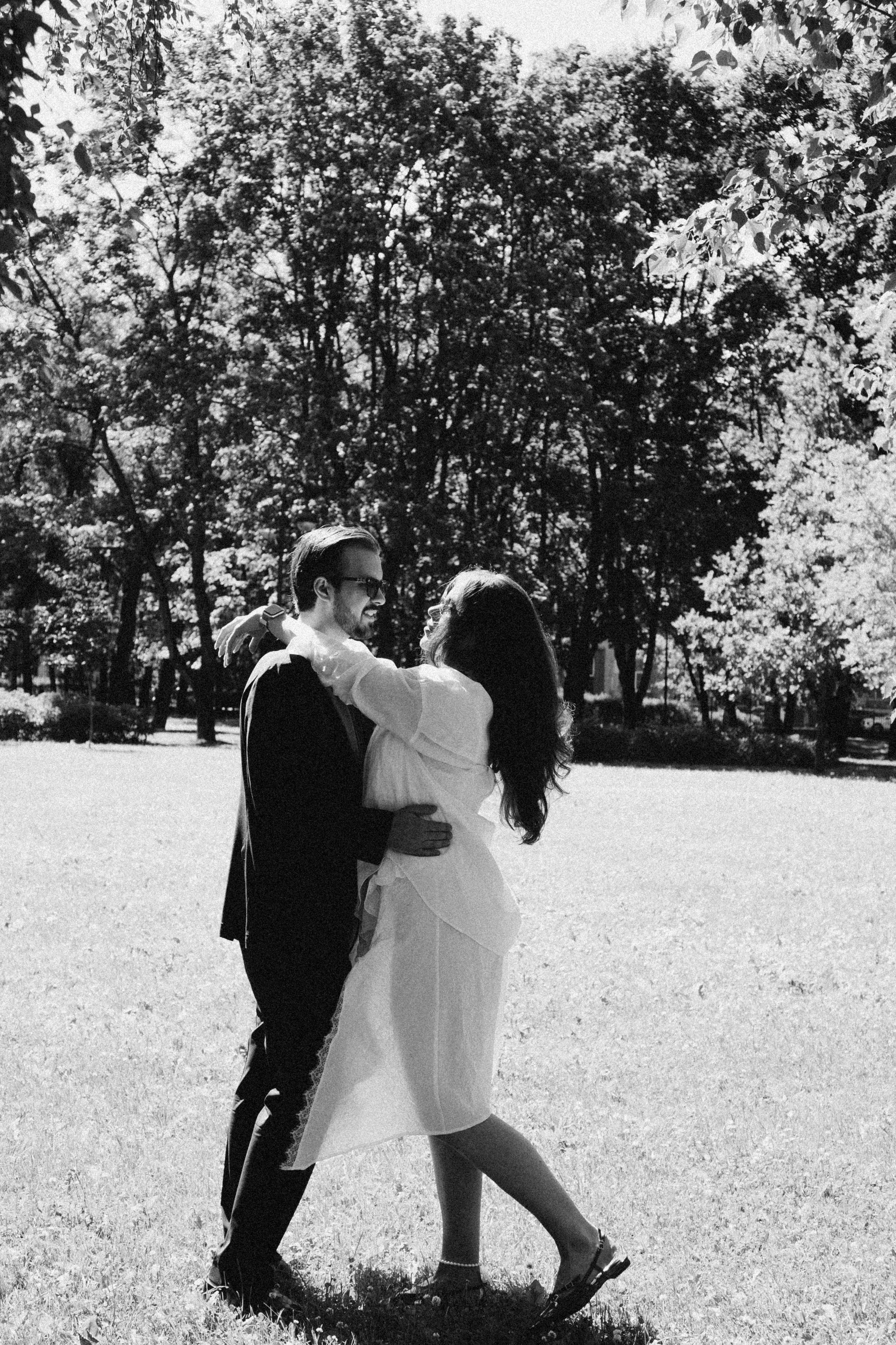СВАДЕБНАЯ СЬЕМКА В ПАРКЕ ПОБЕДЫ И ПРОГУЛКА ПО МОСКОВСКОМУ ПРОСПЕКТУ. Профессиональный фотограф, Санкт-Петербург — Виктория Богомолова