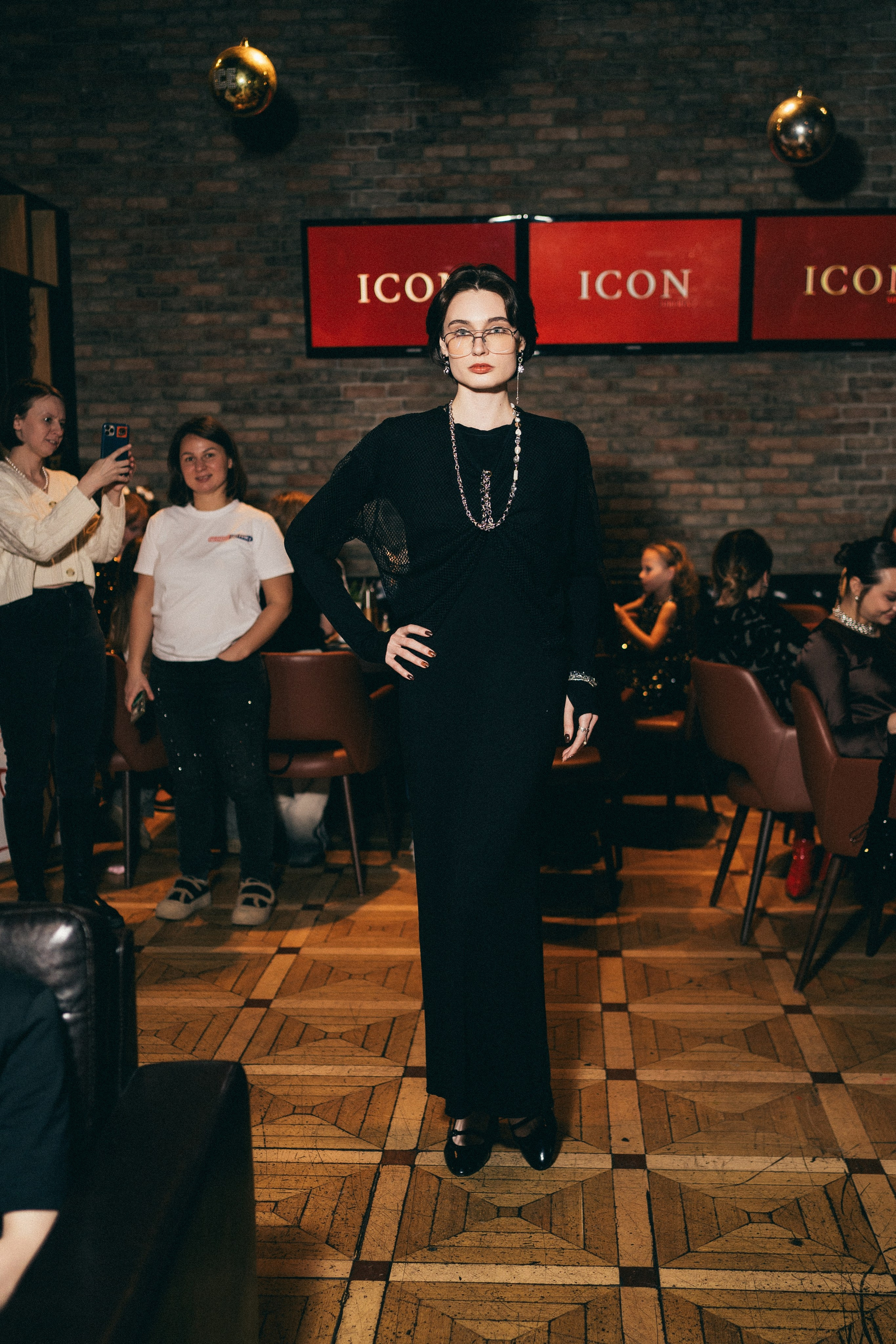 Презентация новогоднего номера журнала ICON SIBERIA MAG. Фотограф на любое событие в Кемерово