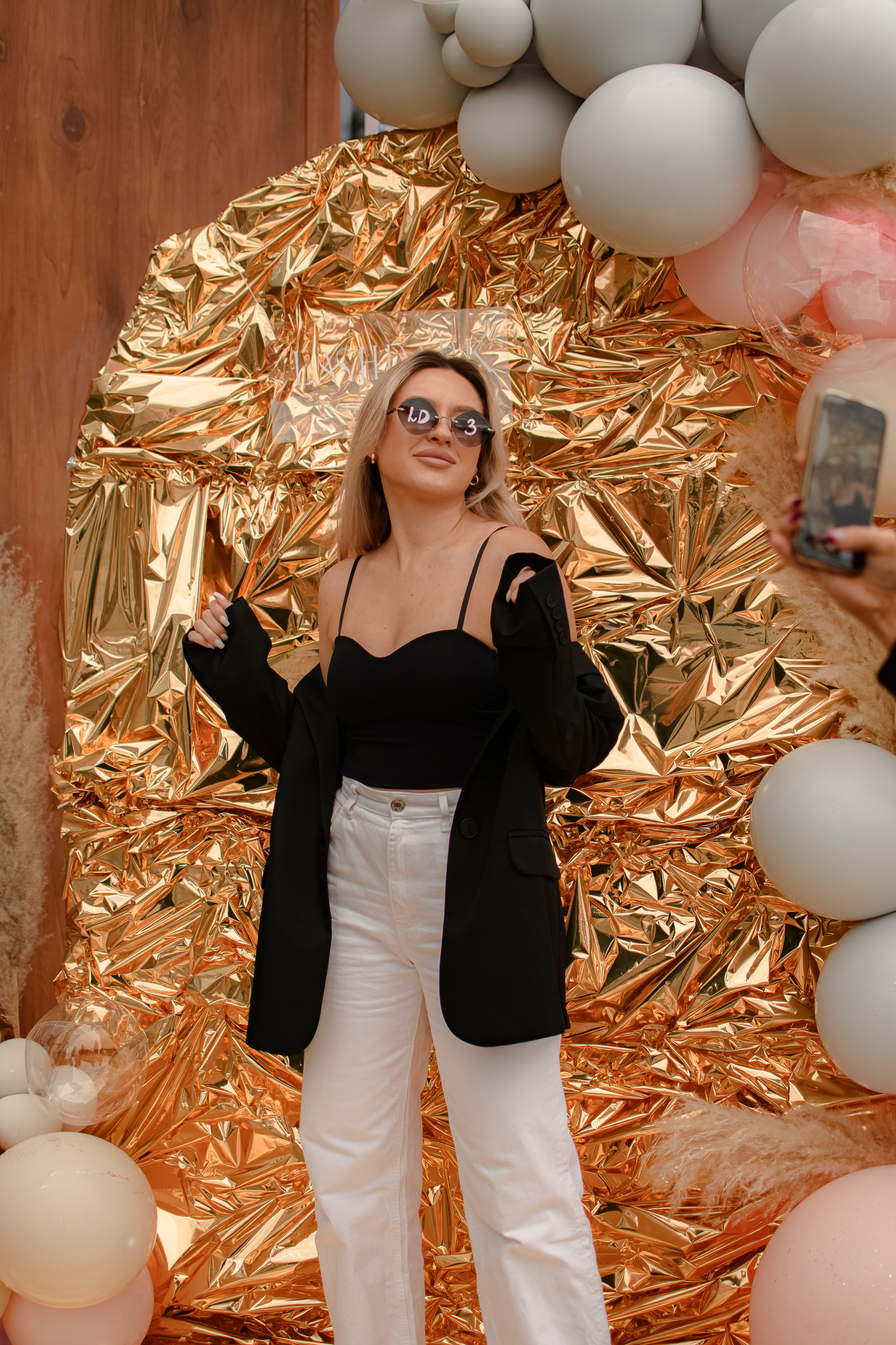 LASHDARK/ HB 3. Photokarish