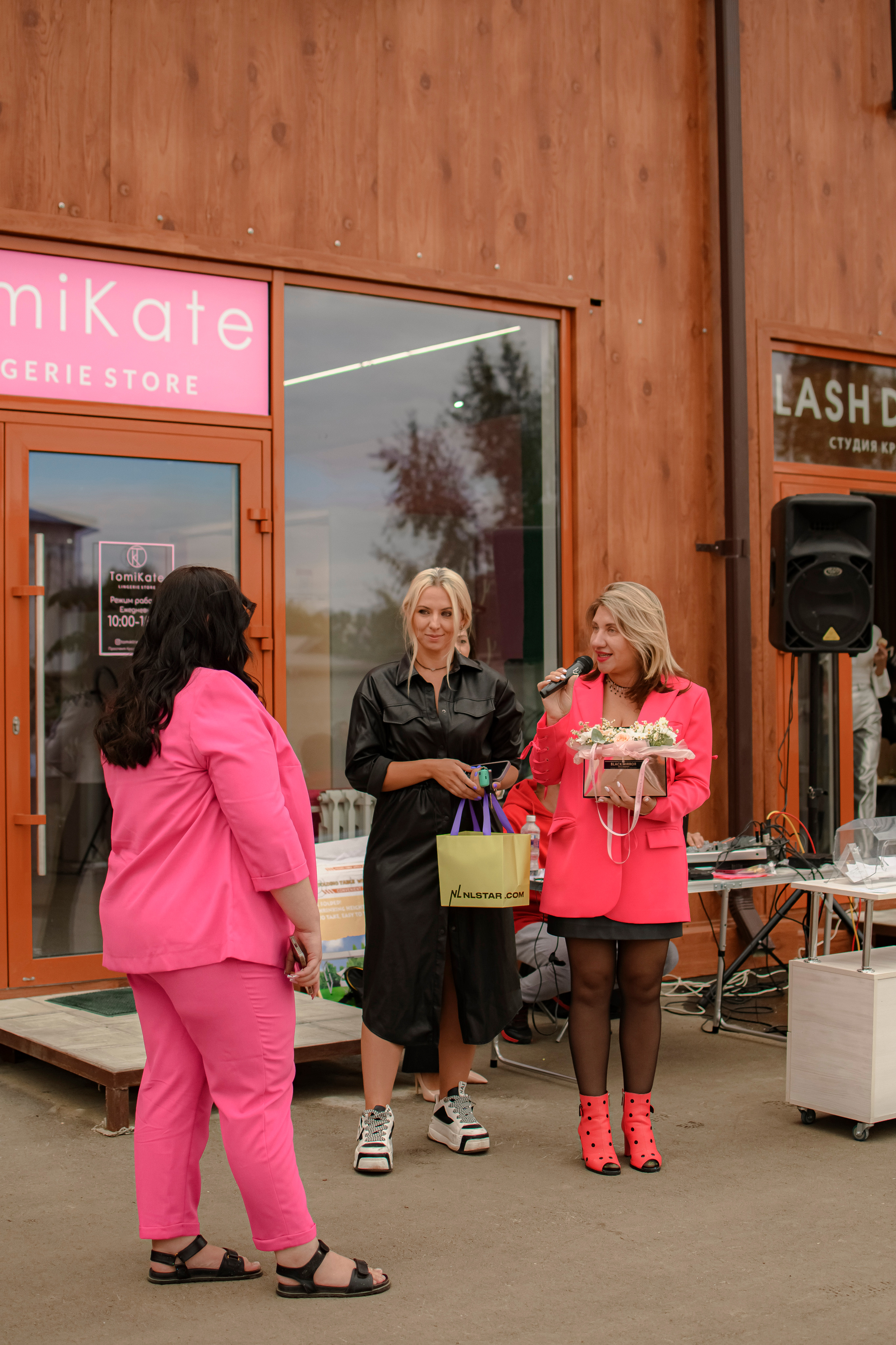 LASHDARK/ HB 3. Photokarish