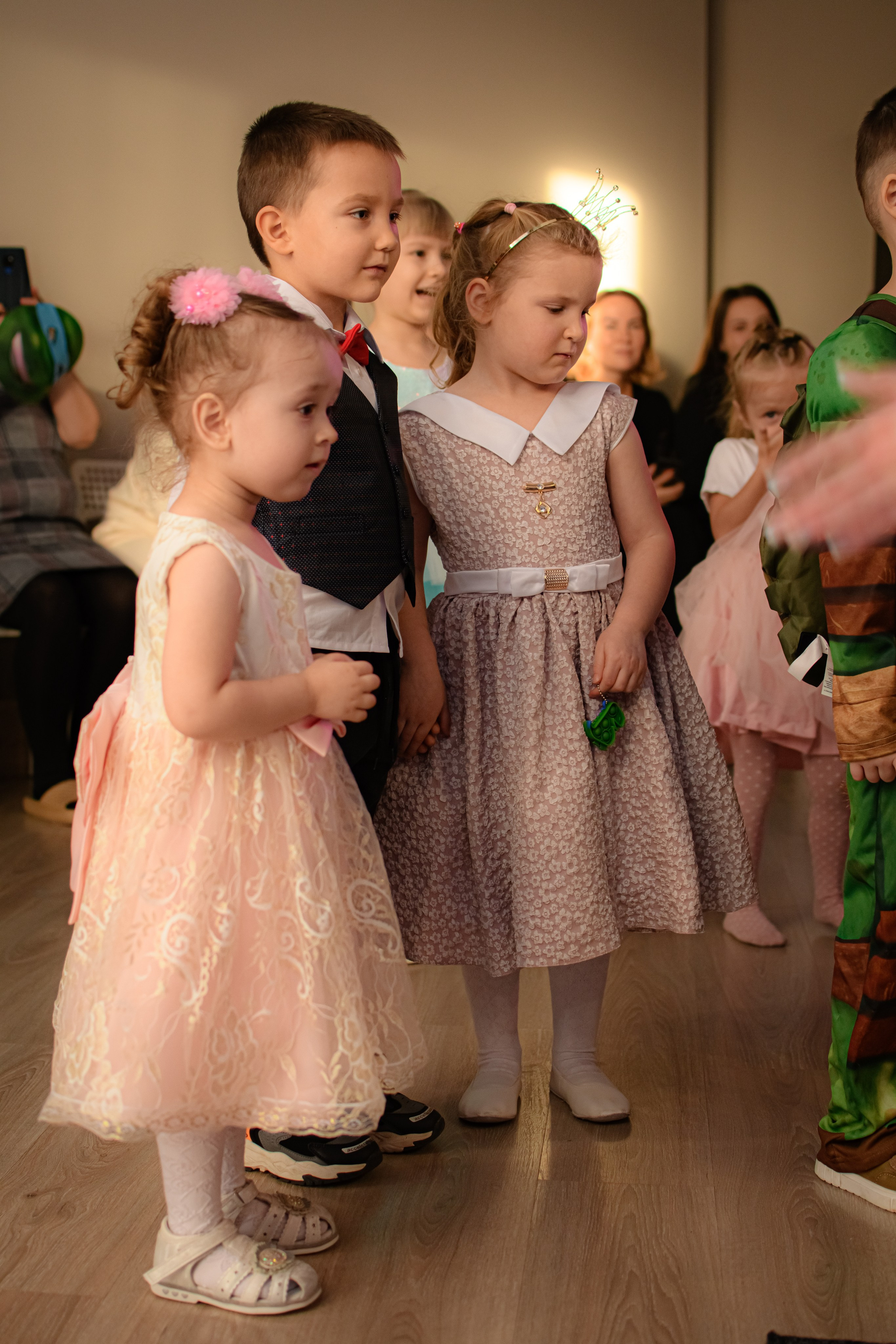 HAPPY NEW YEAR. Photokarish