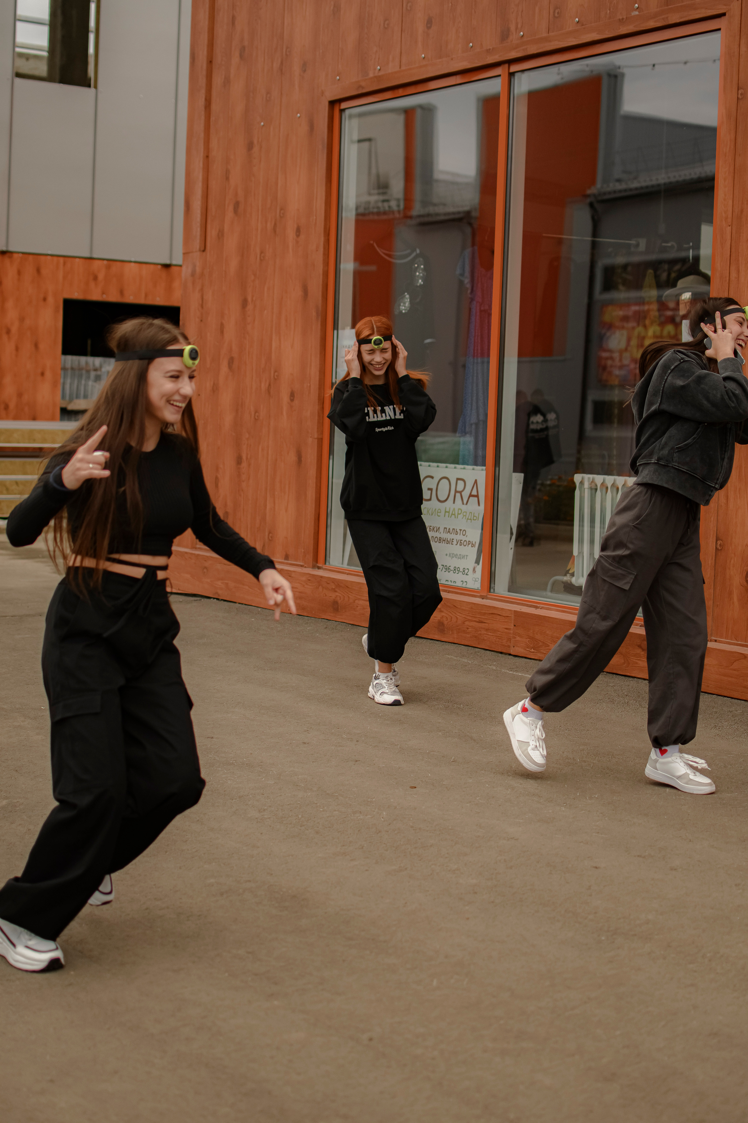 LASHDARK/ HB 3. Photokarish