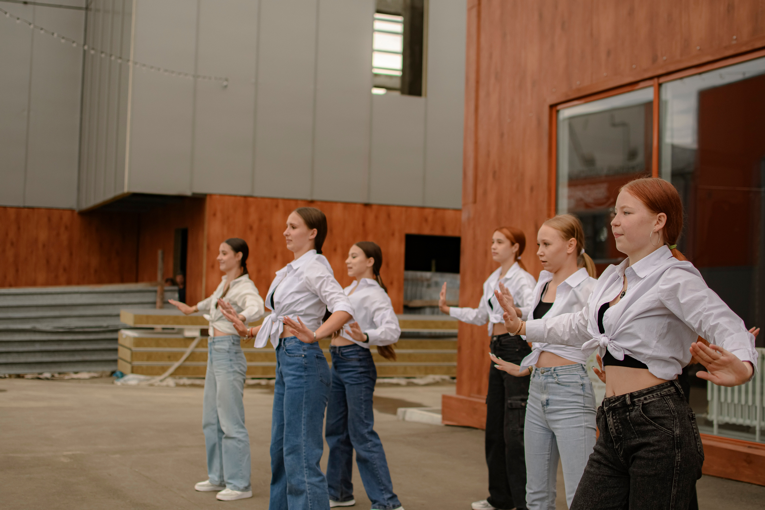 LASHDARK/ HB 3. Photokarish