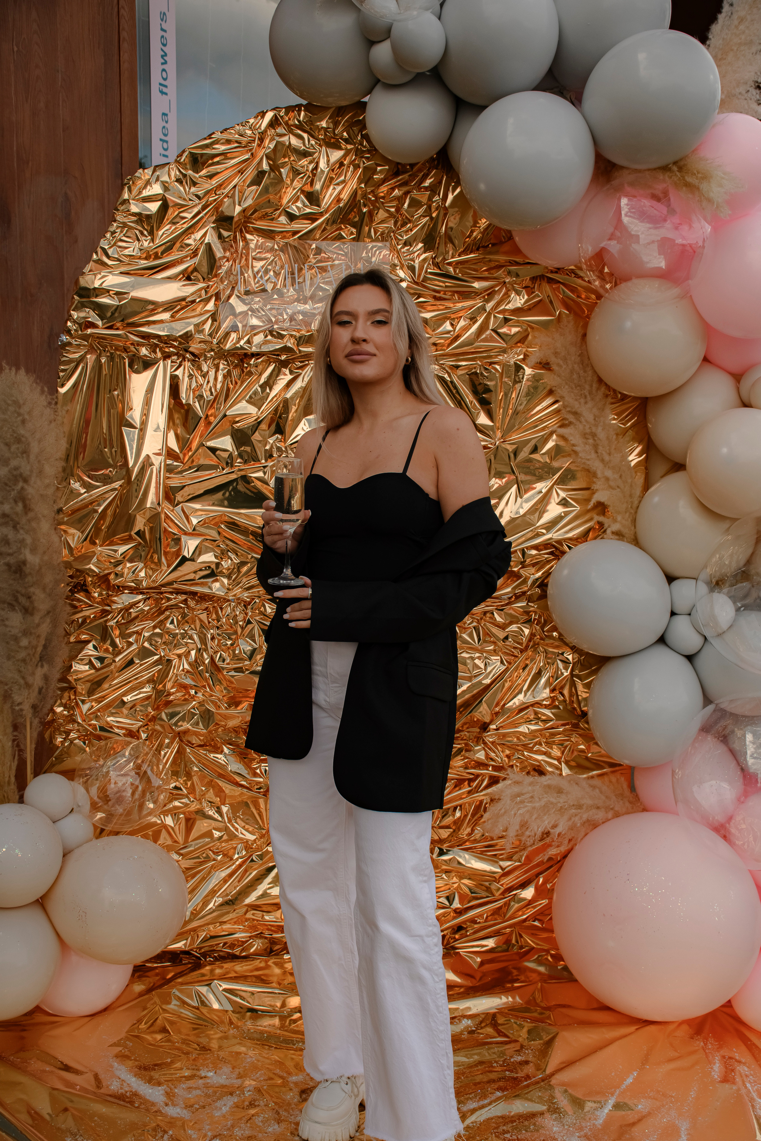 LASHDARK/ HB 3. Photokarish