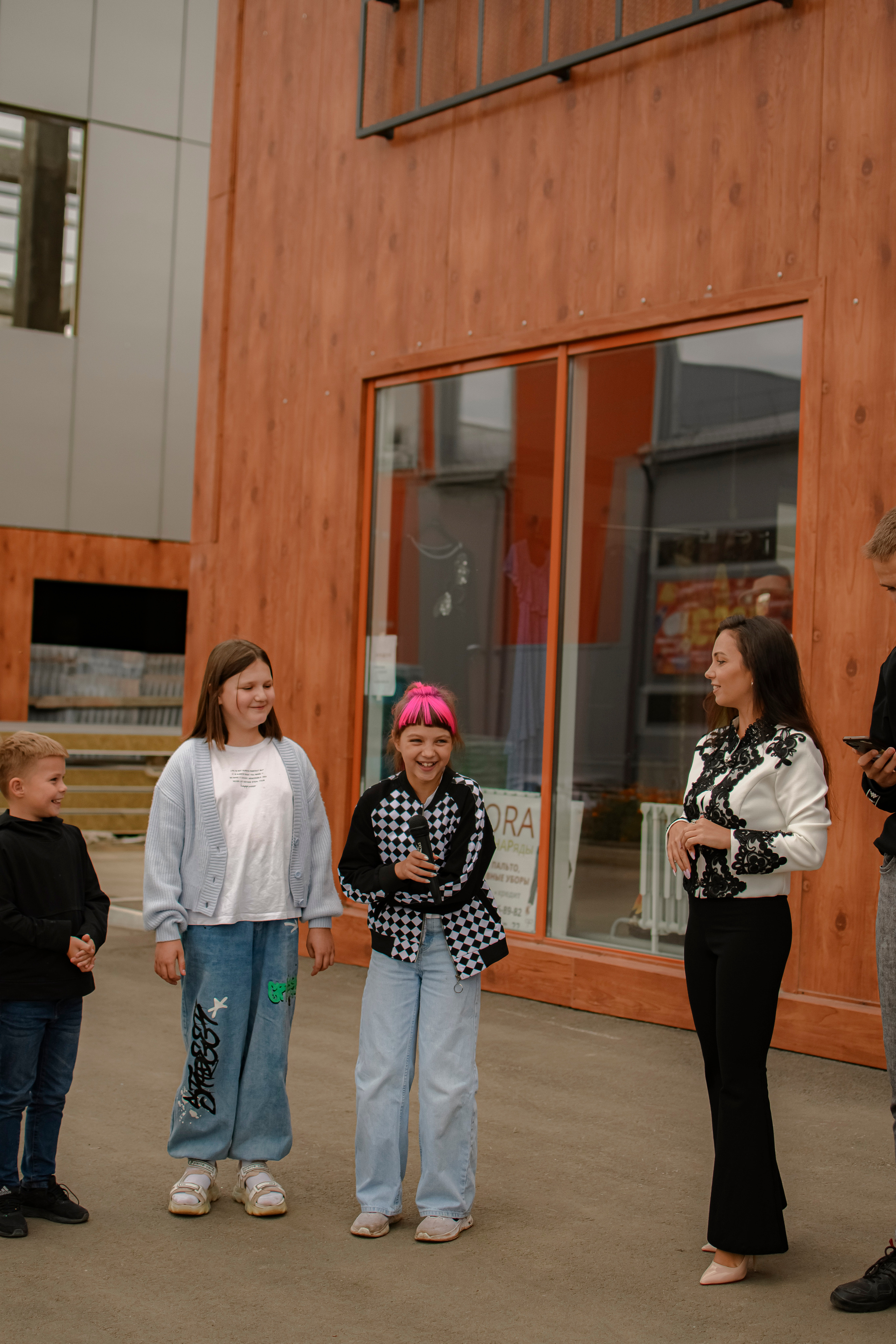 LASHDARK/ HB 3. Photokarish