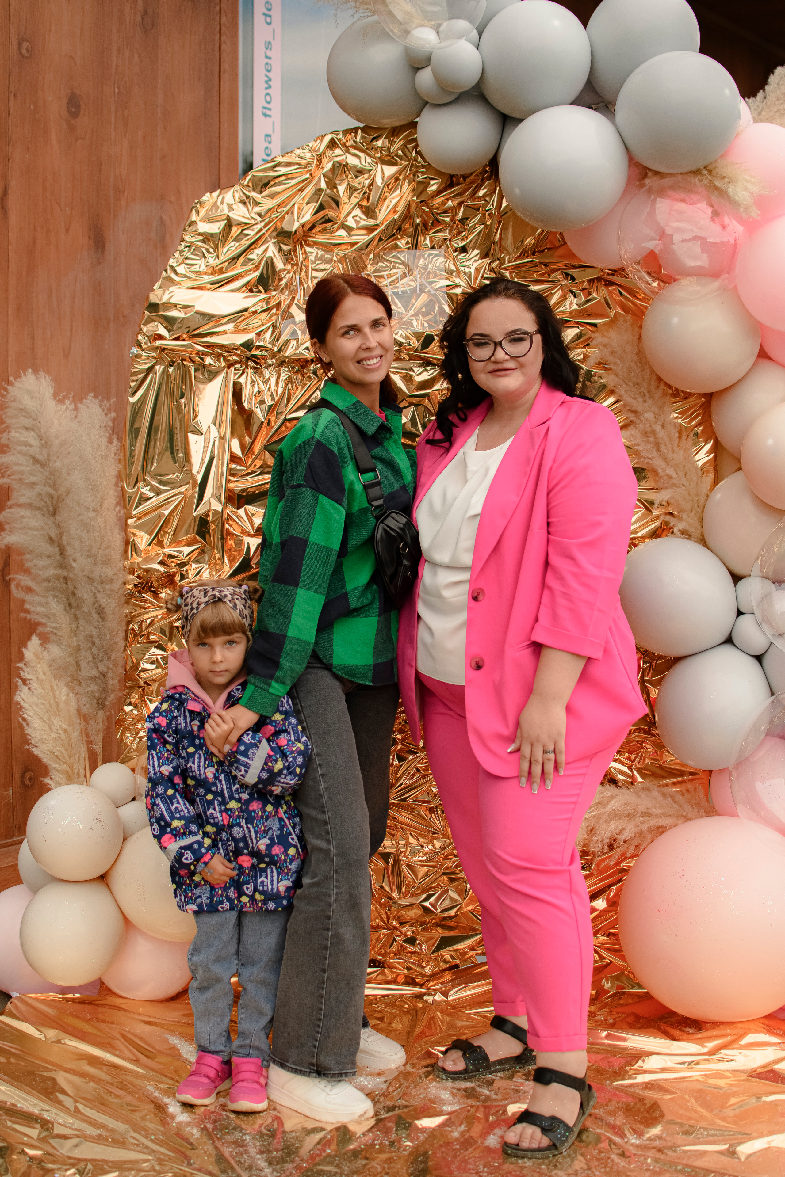 LASHDARK/ HB 3. Photokarish