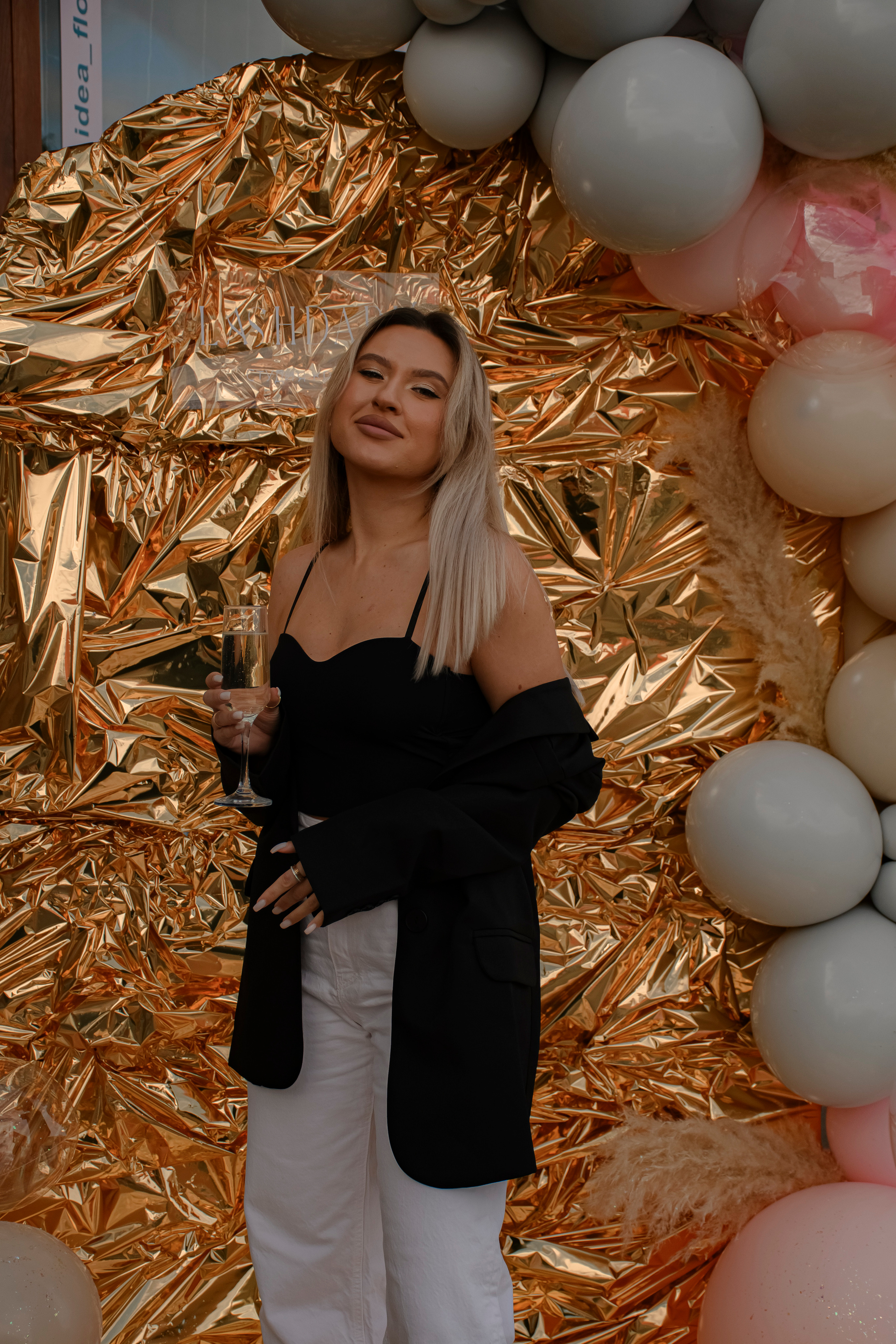 LASHDARK/ HB 3. Photokarish