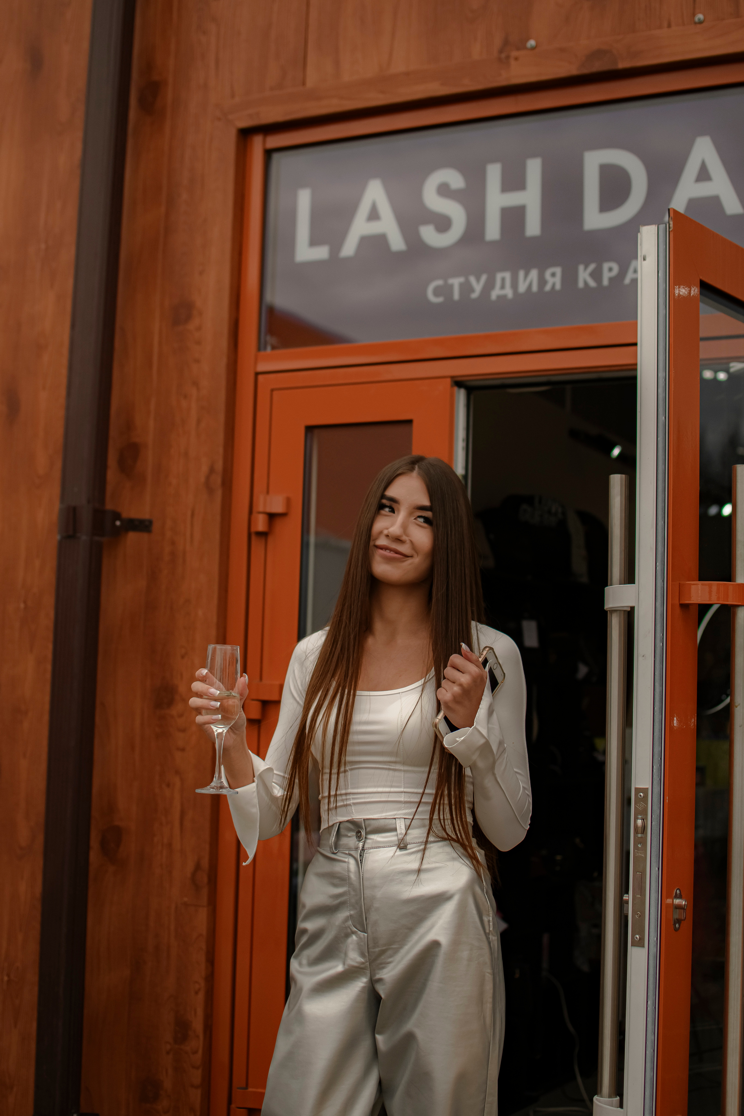 LASHDARK/ HB 3. Photokarish