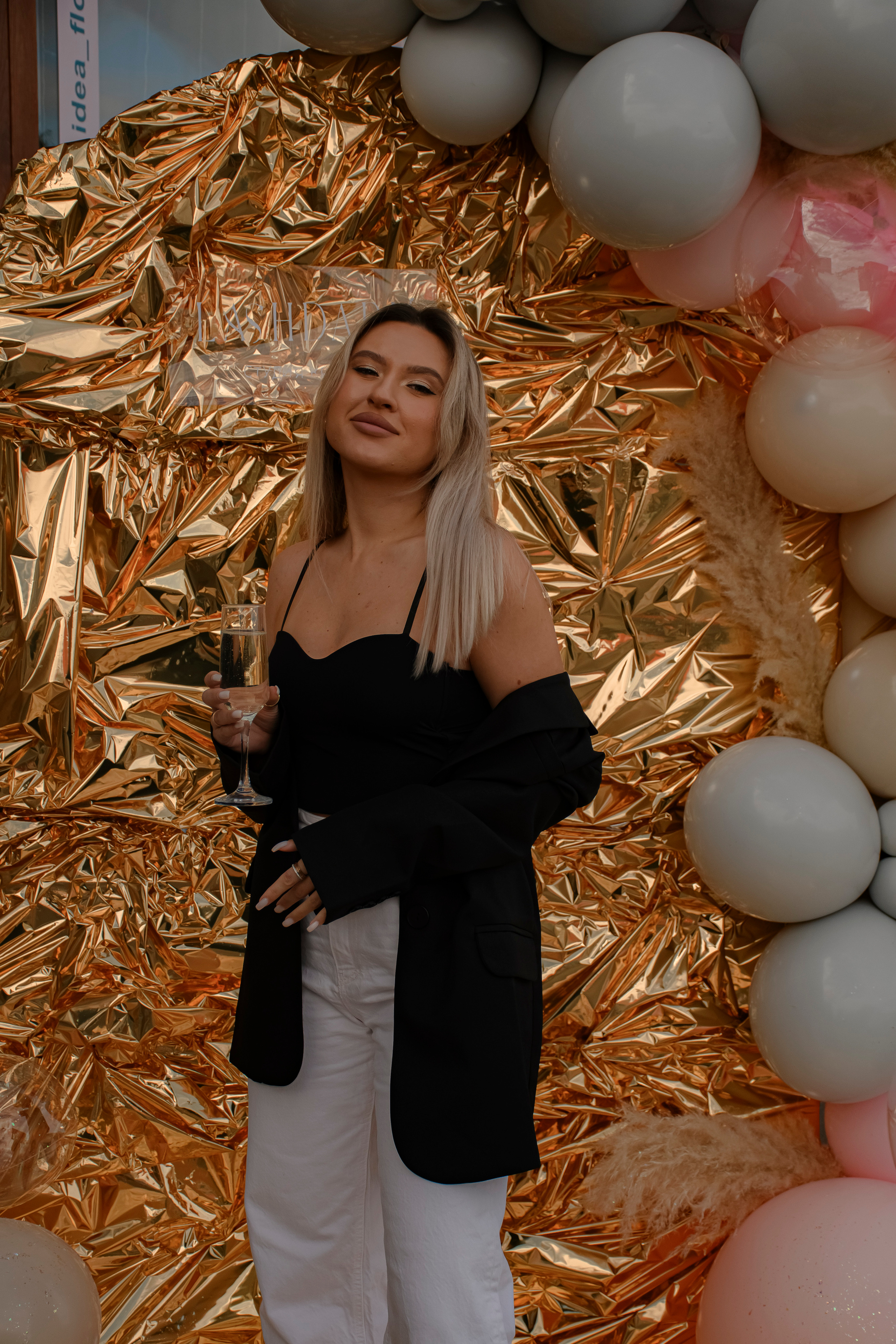 LASHDARK/ HB 3. Photokarish