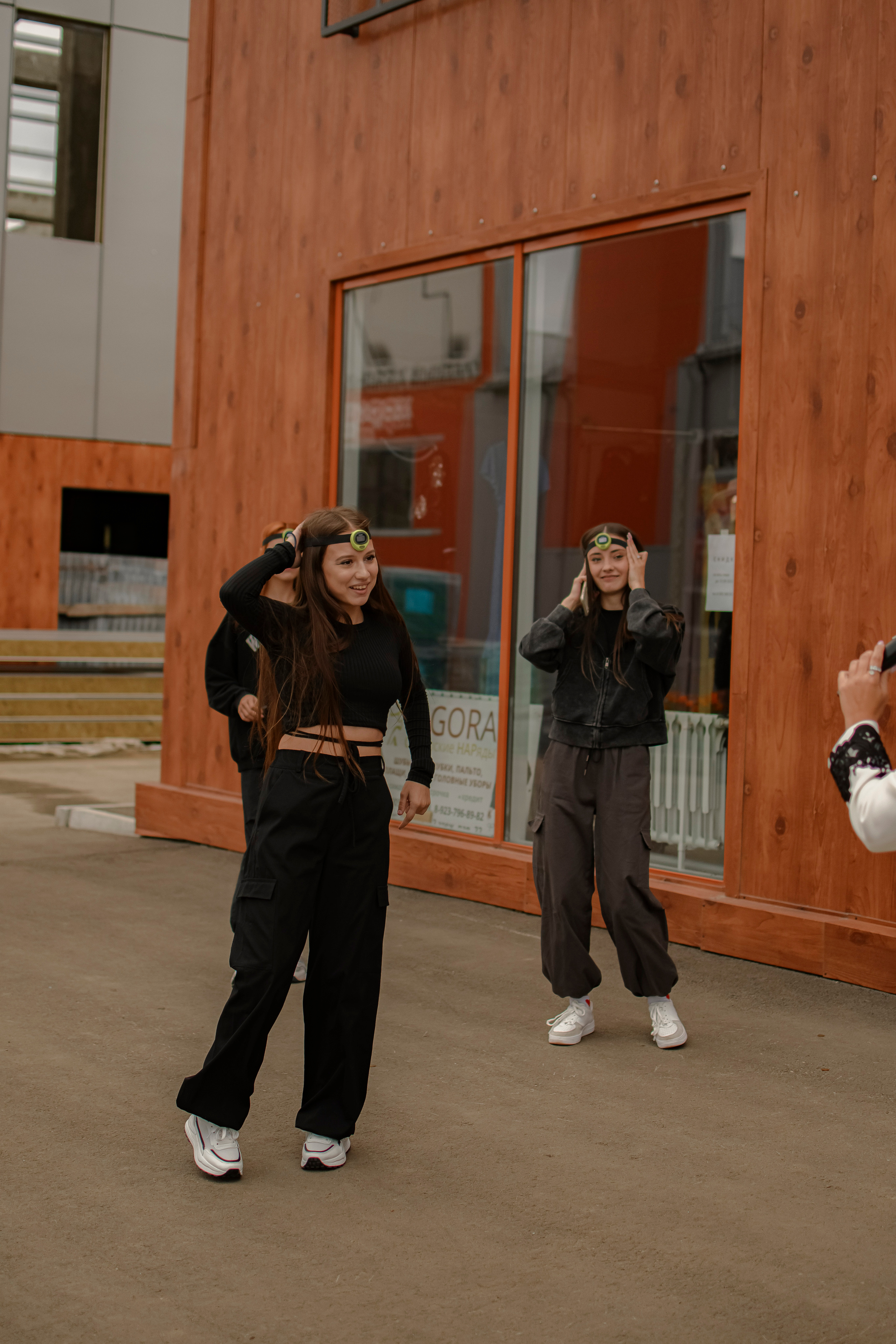 LASHDARK/ HB 3. Photokarish