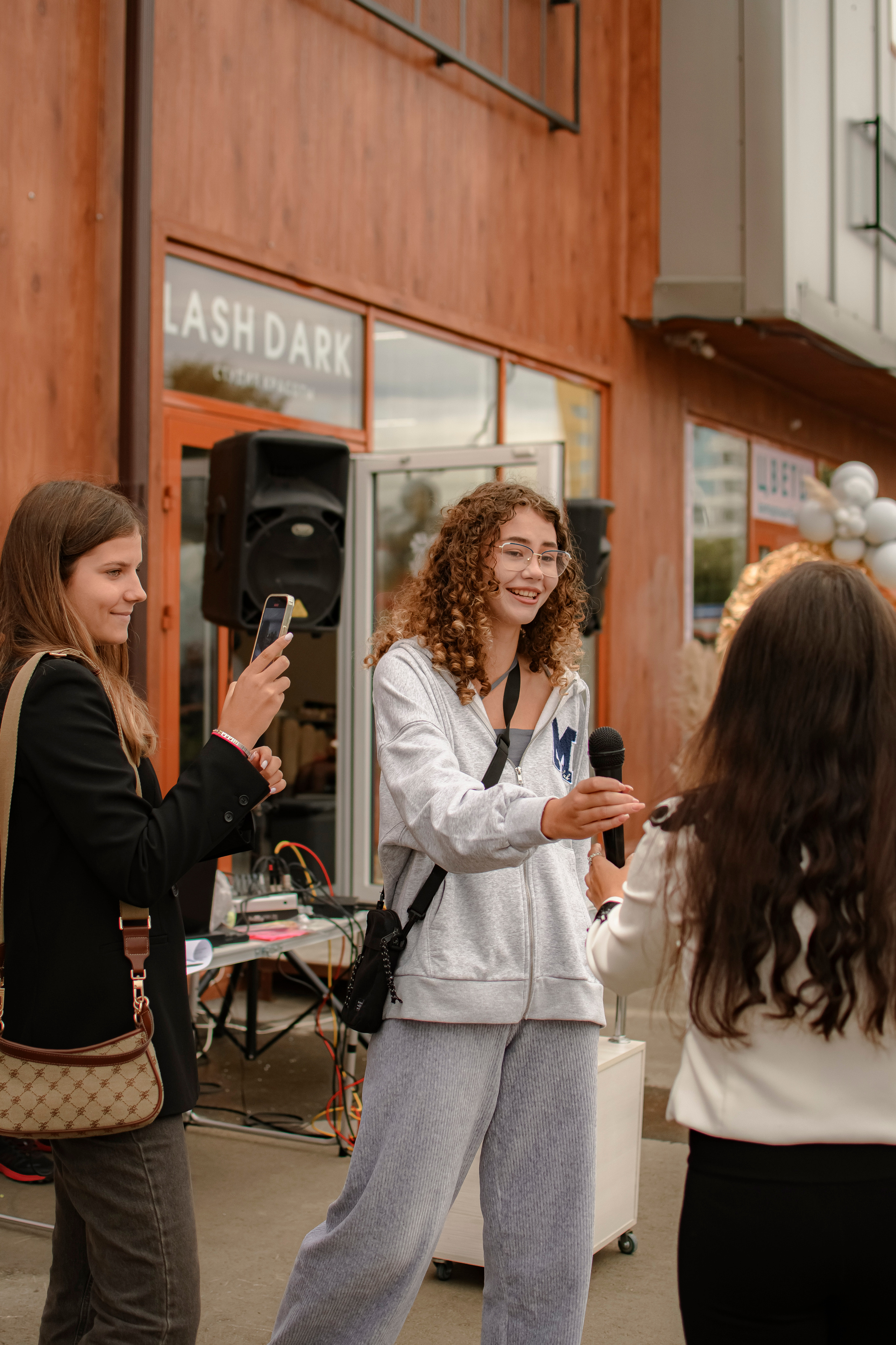 LASHDARK/ HB 3. Photokarish