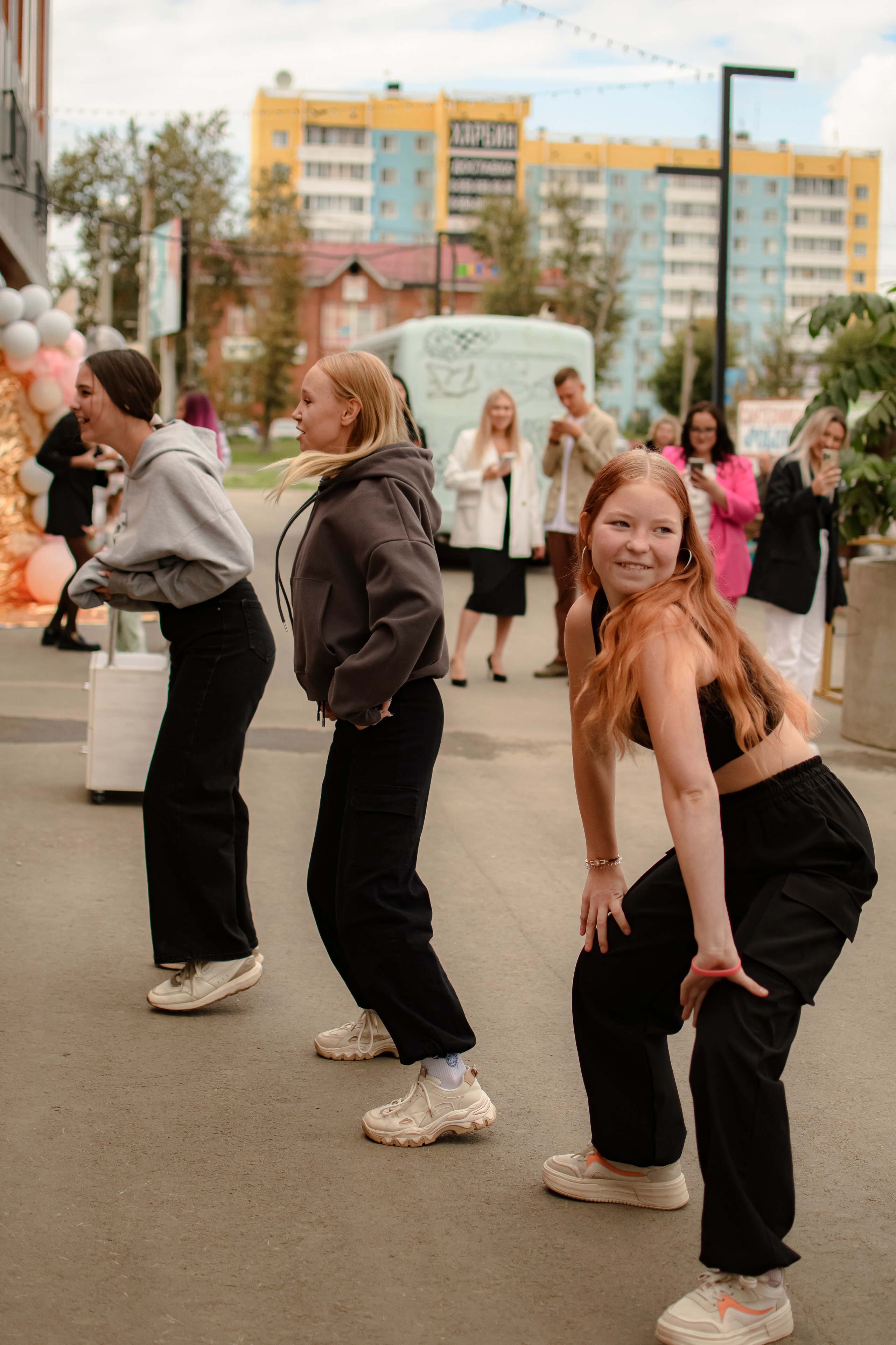 LASHDARK/ HB 3. Photokarish