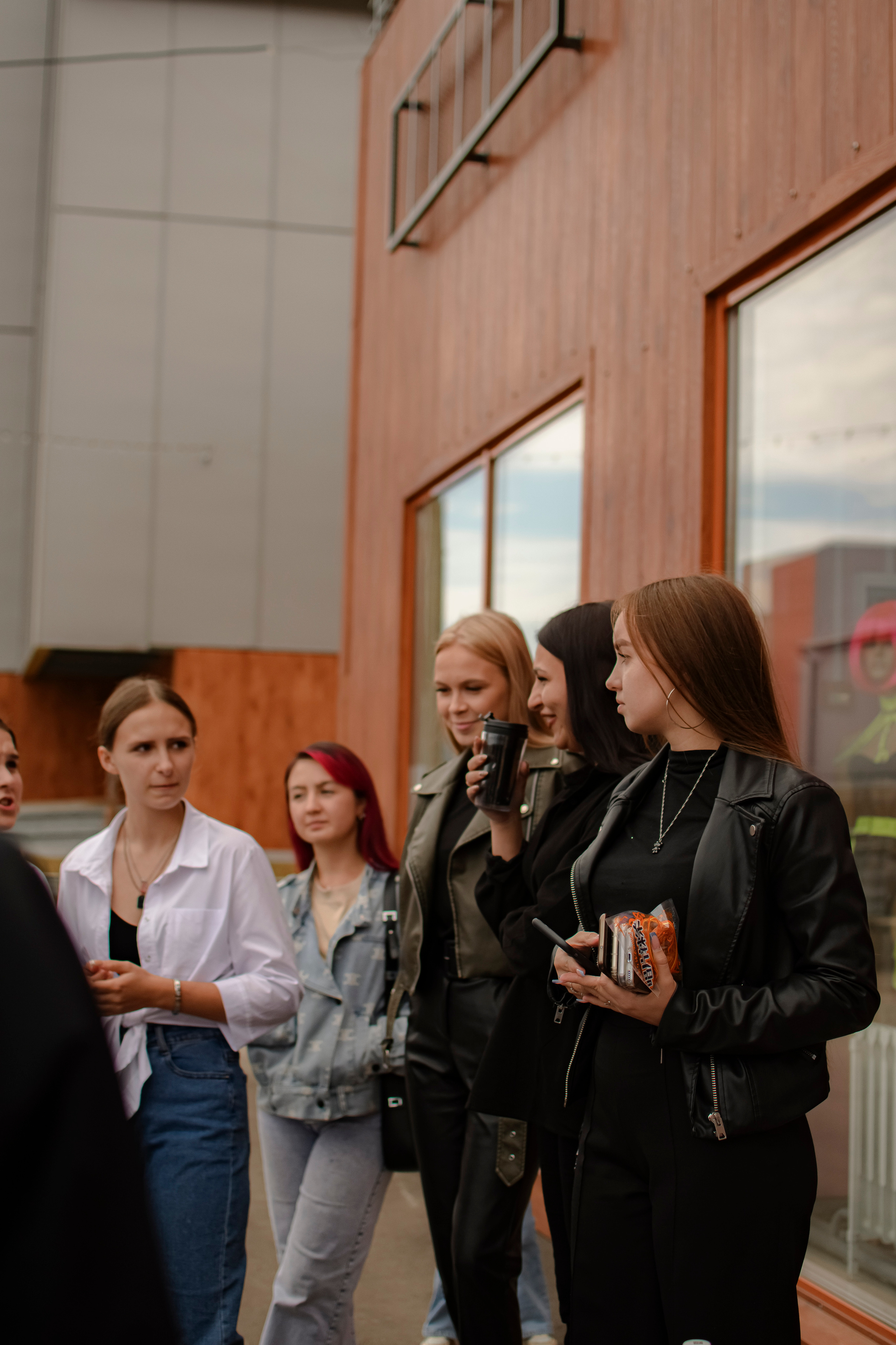 LASHDARK/ HB 3. Photokarish