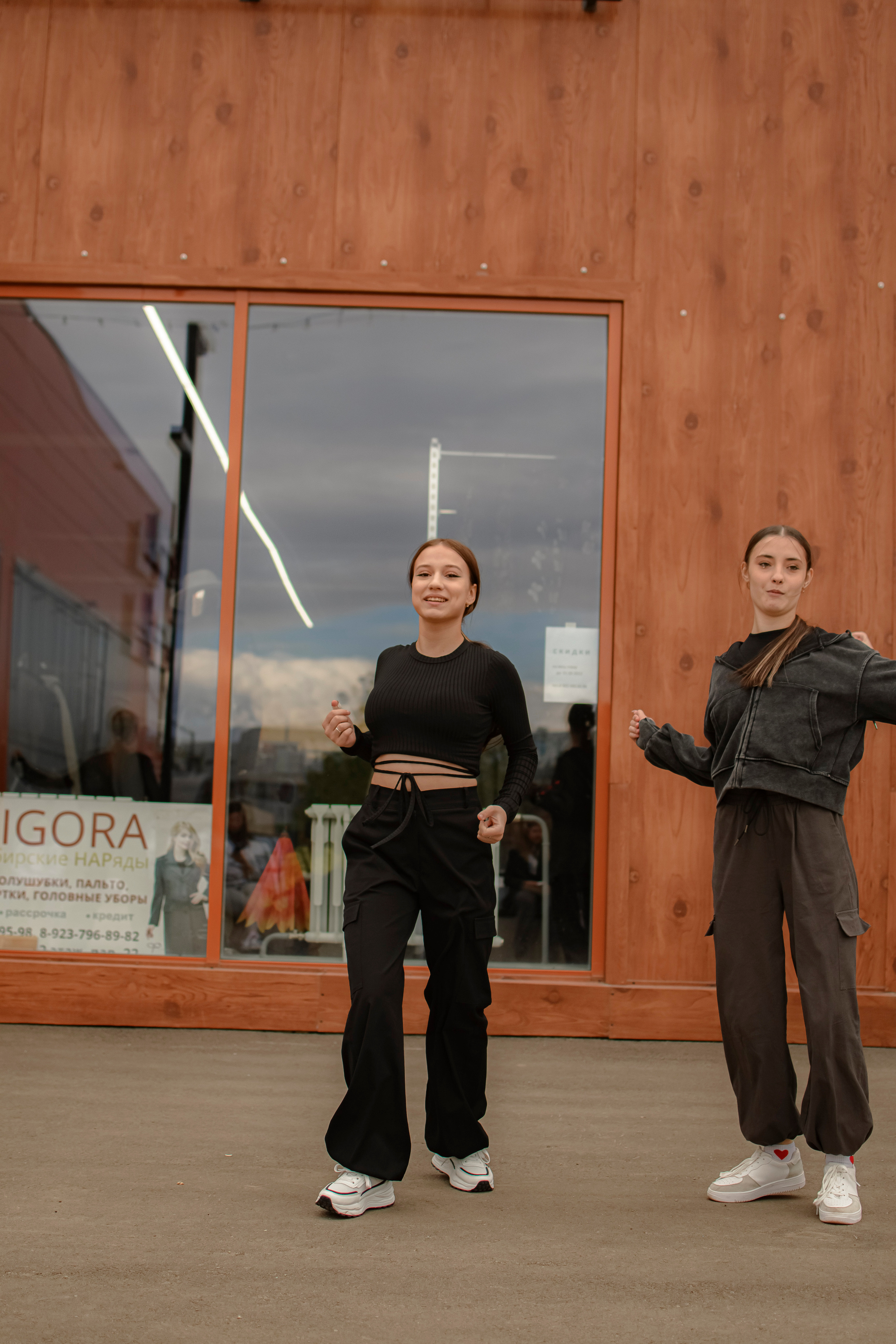 LASHDARK/ HB 3. Photokarish