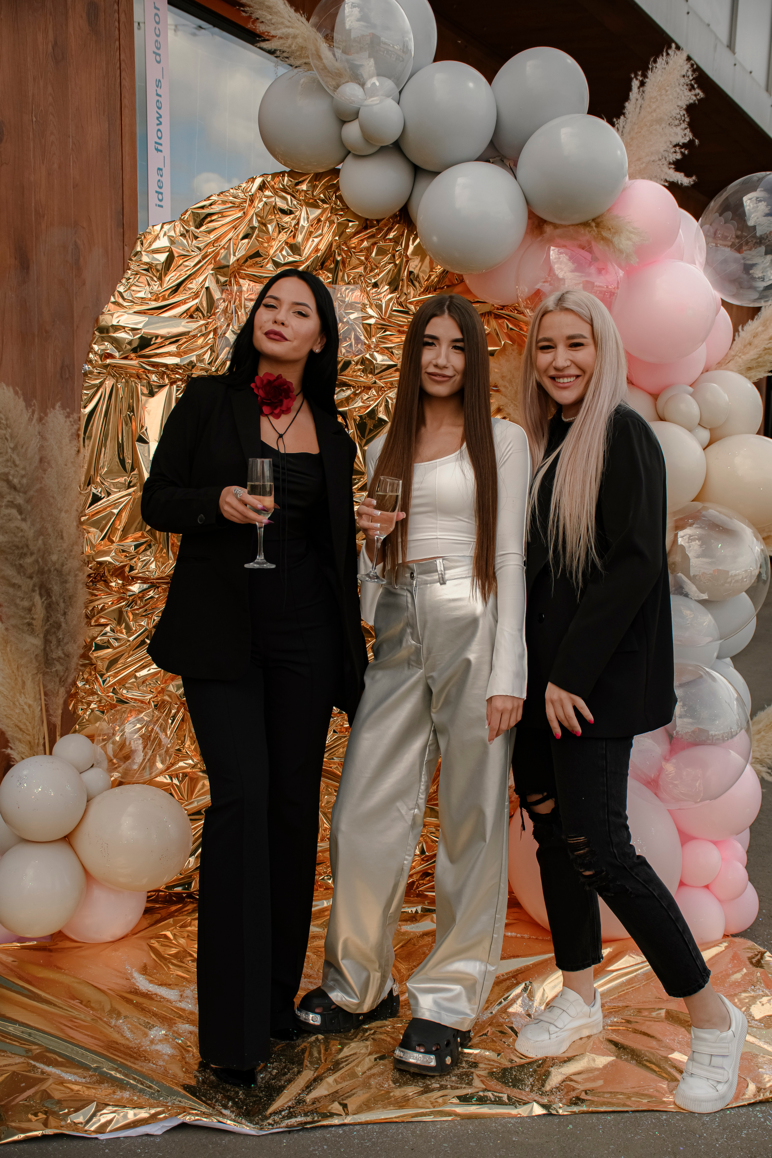 LASHDARK/ HB 3. Photokarish