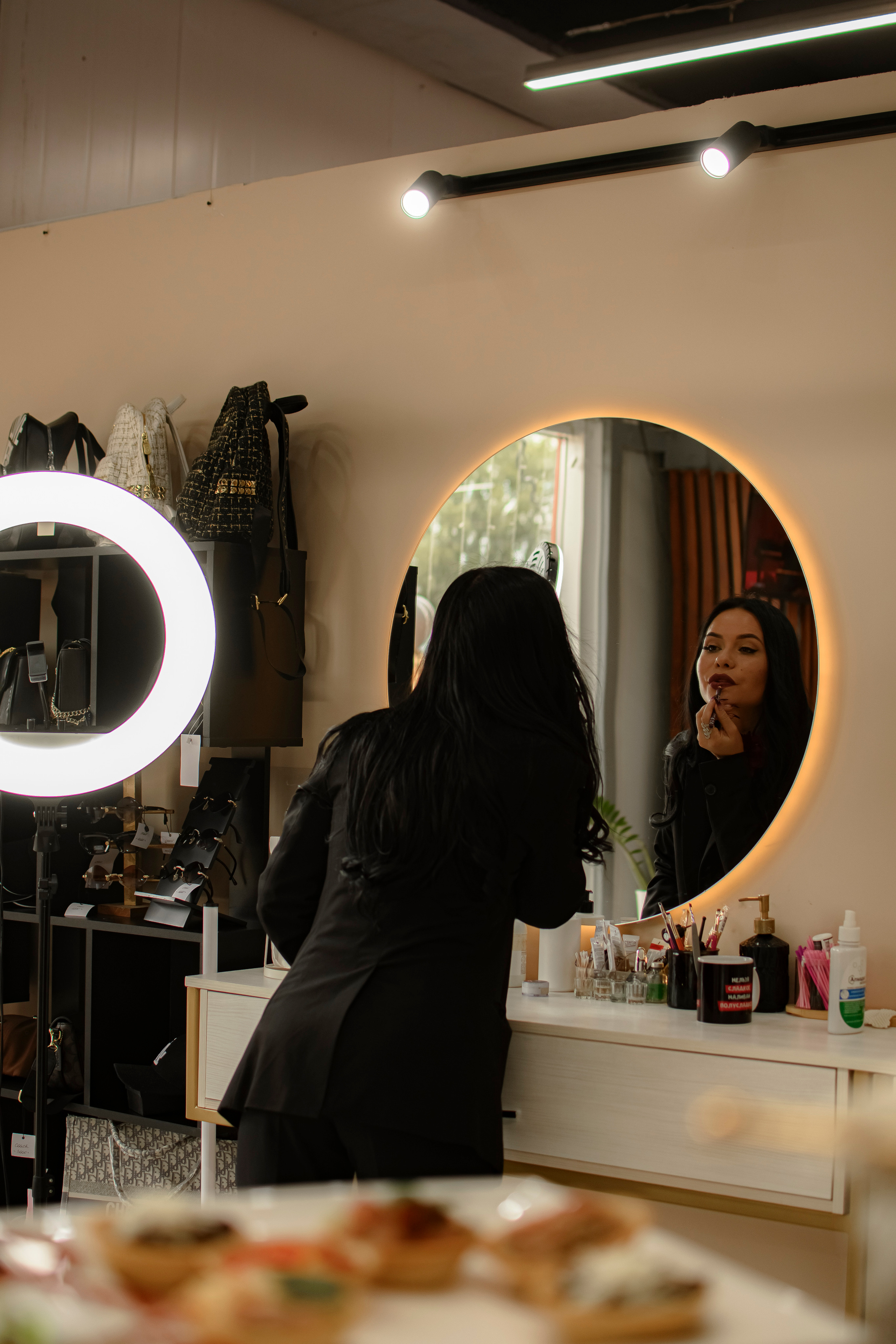 LASHDARK/ HB 3. Photokarish