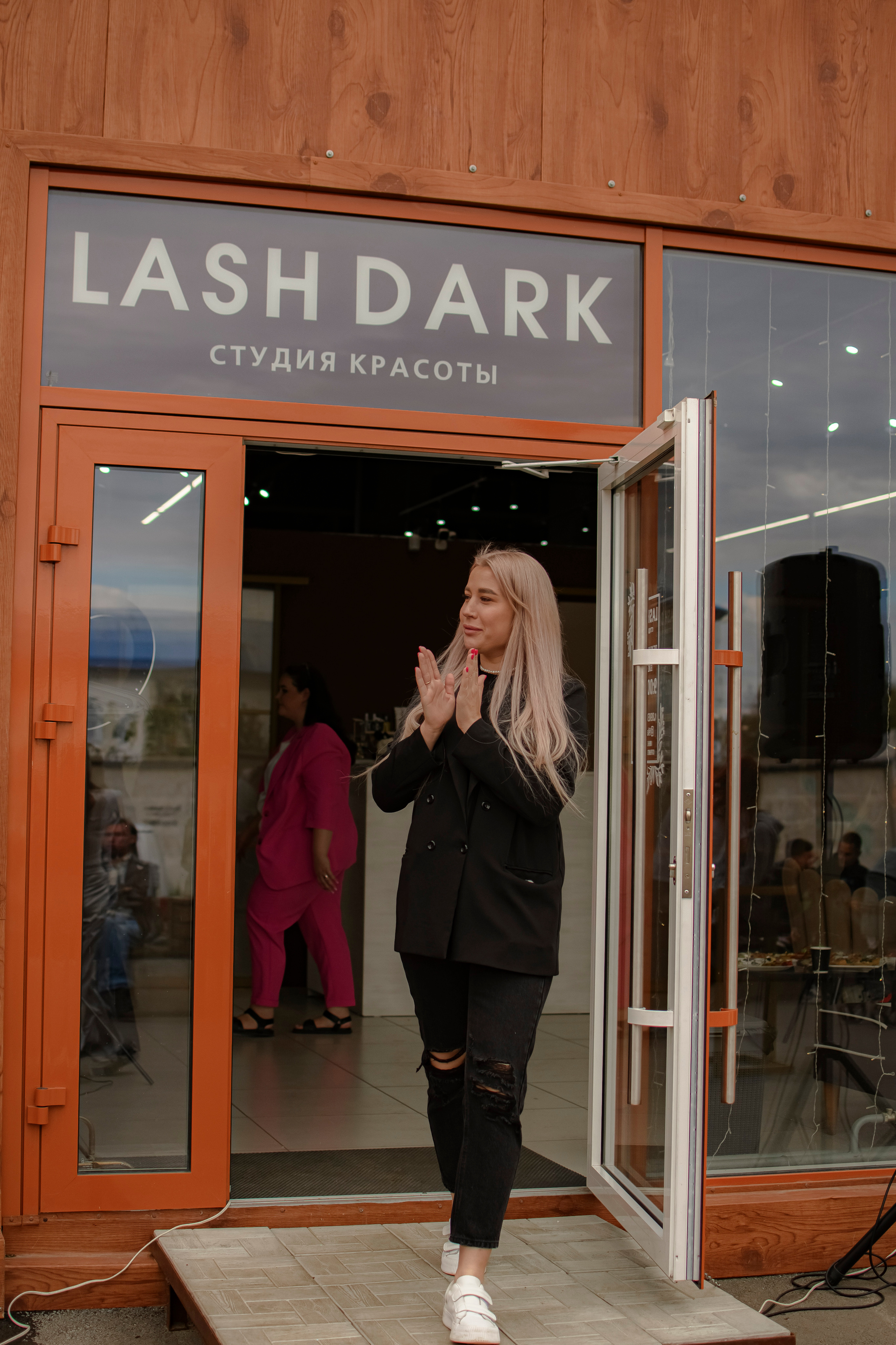 LASHDARK/ HB 3. Photokarish