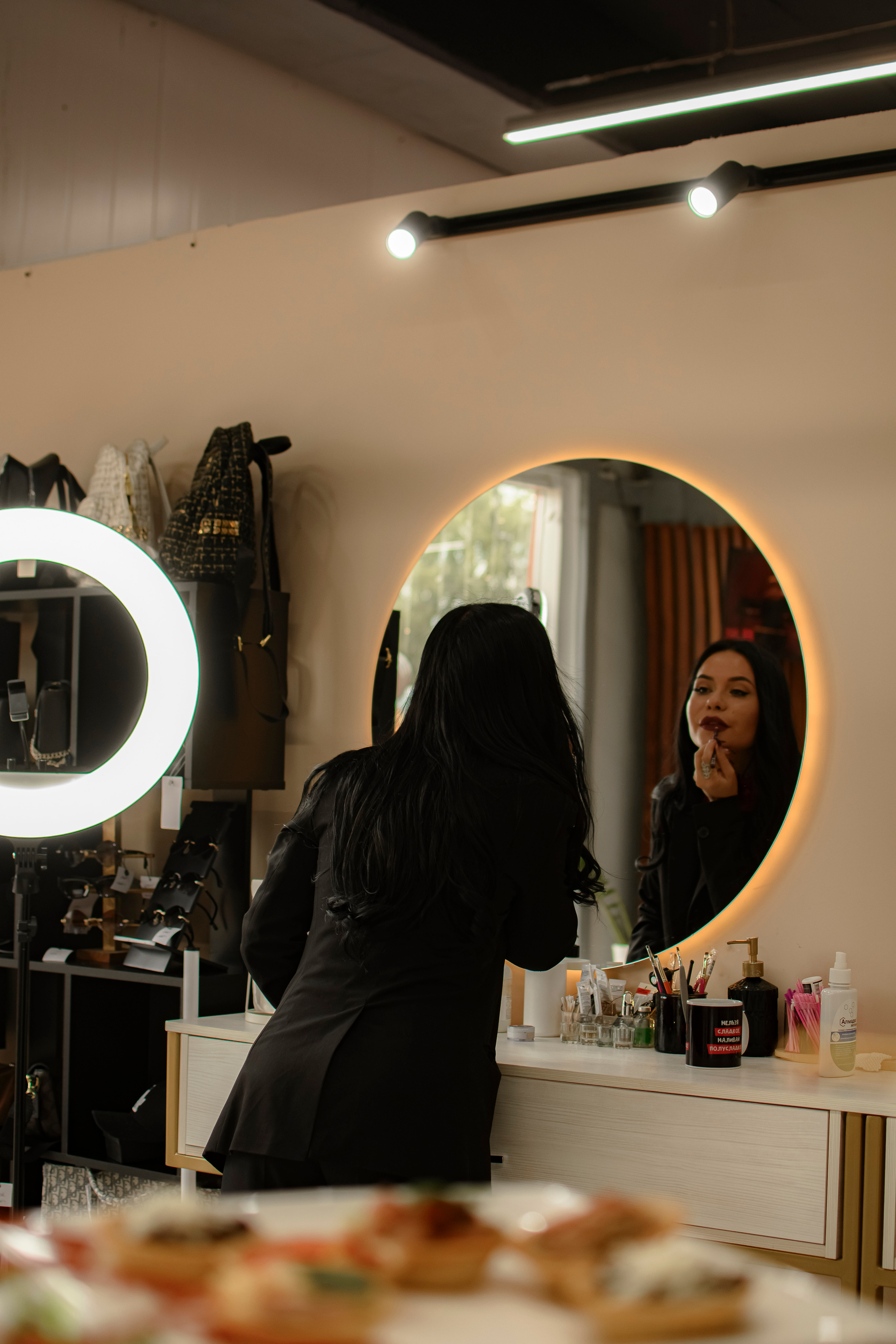 LASHDARK/ HB 3. Photokarish