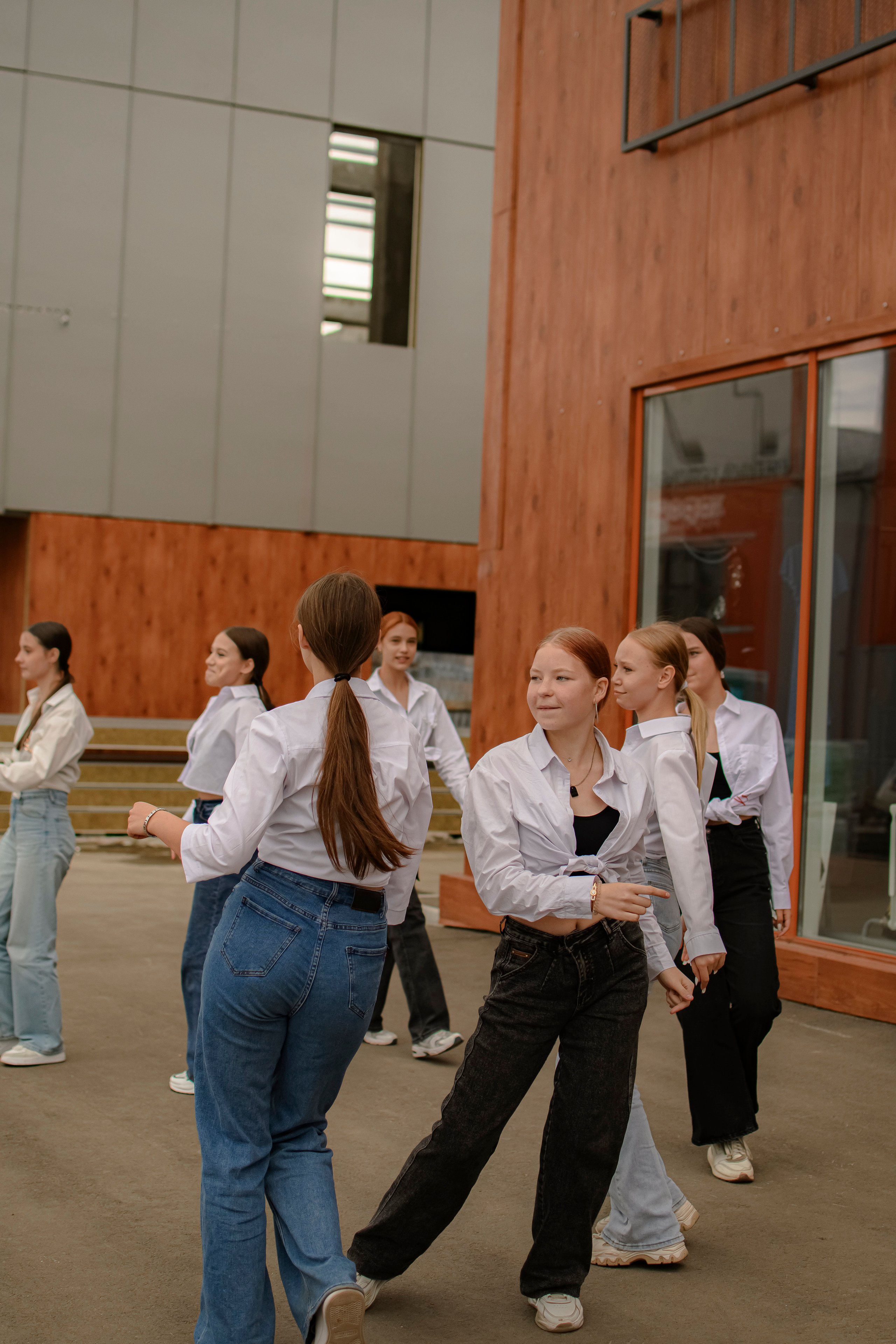 LASHDARK/ HB 3. Photokarish