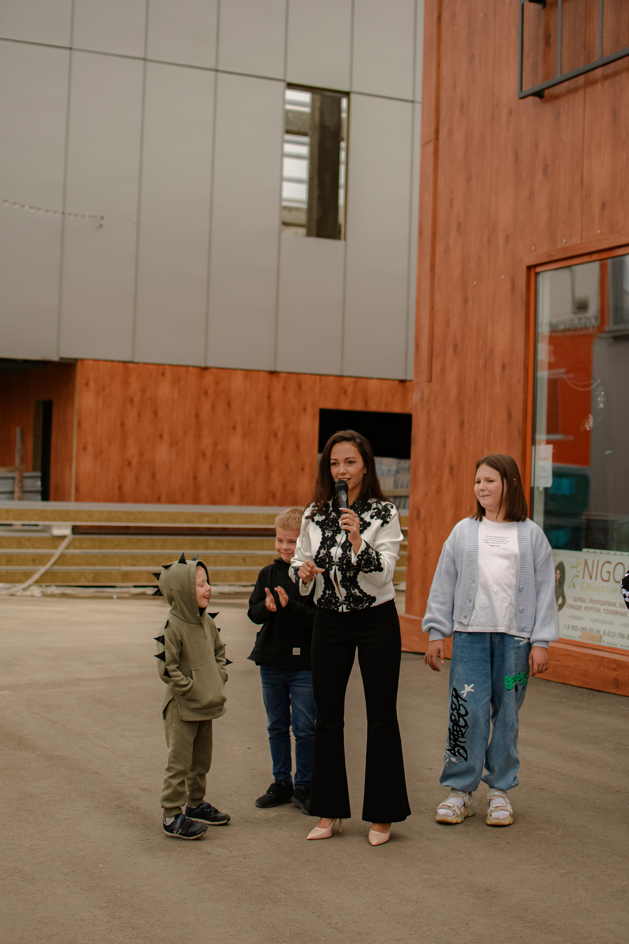 LASHDARK/ HB 3. Photokarish