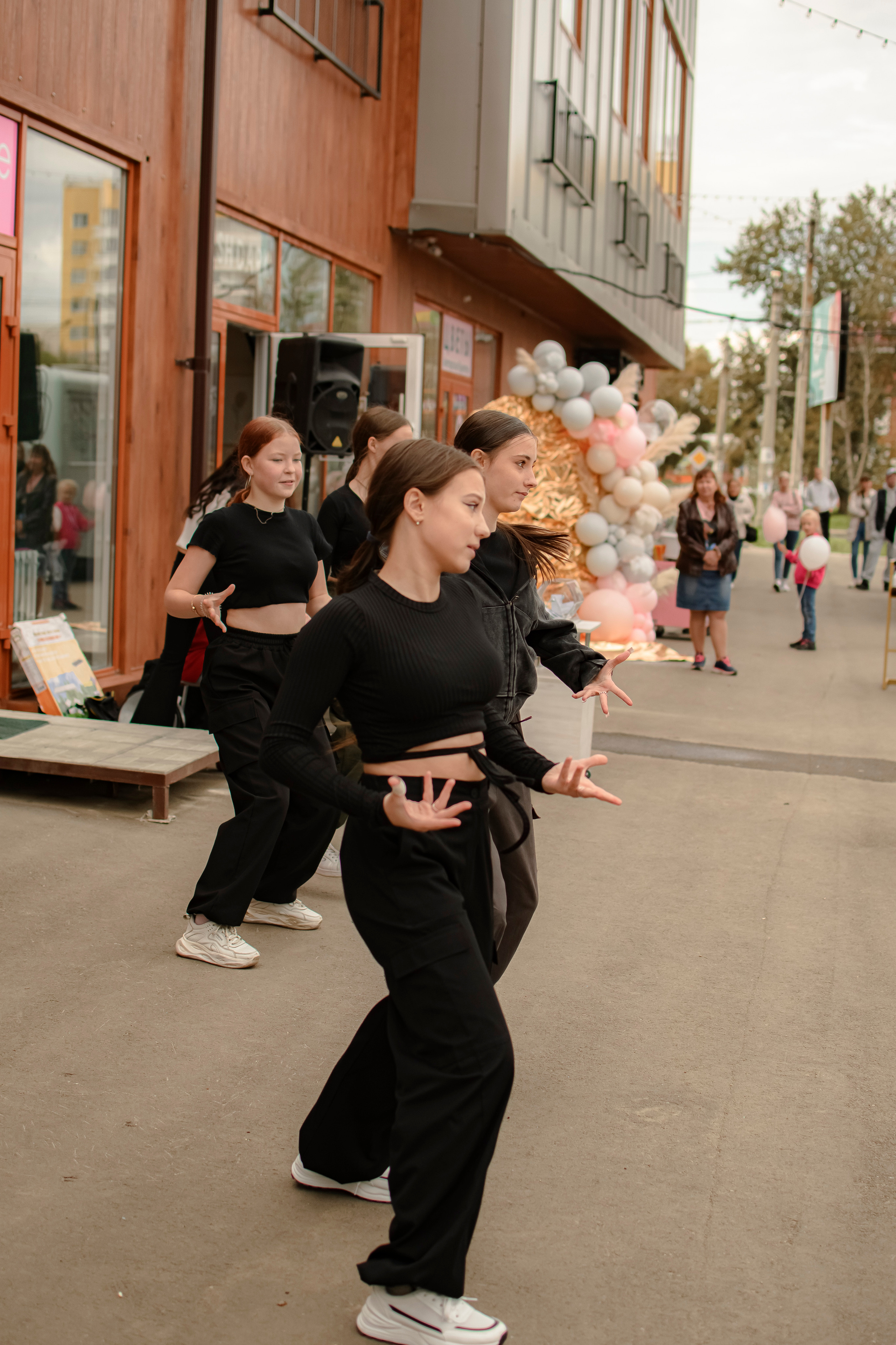 LASHDARK/ HB 3. Photokarish