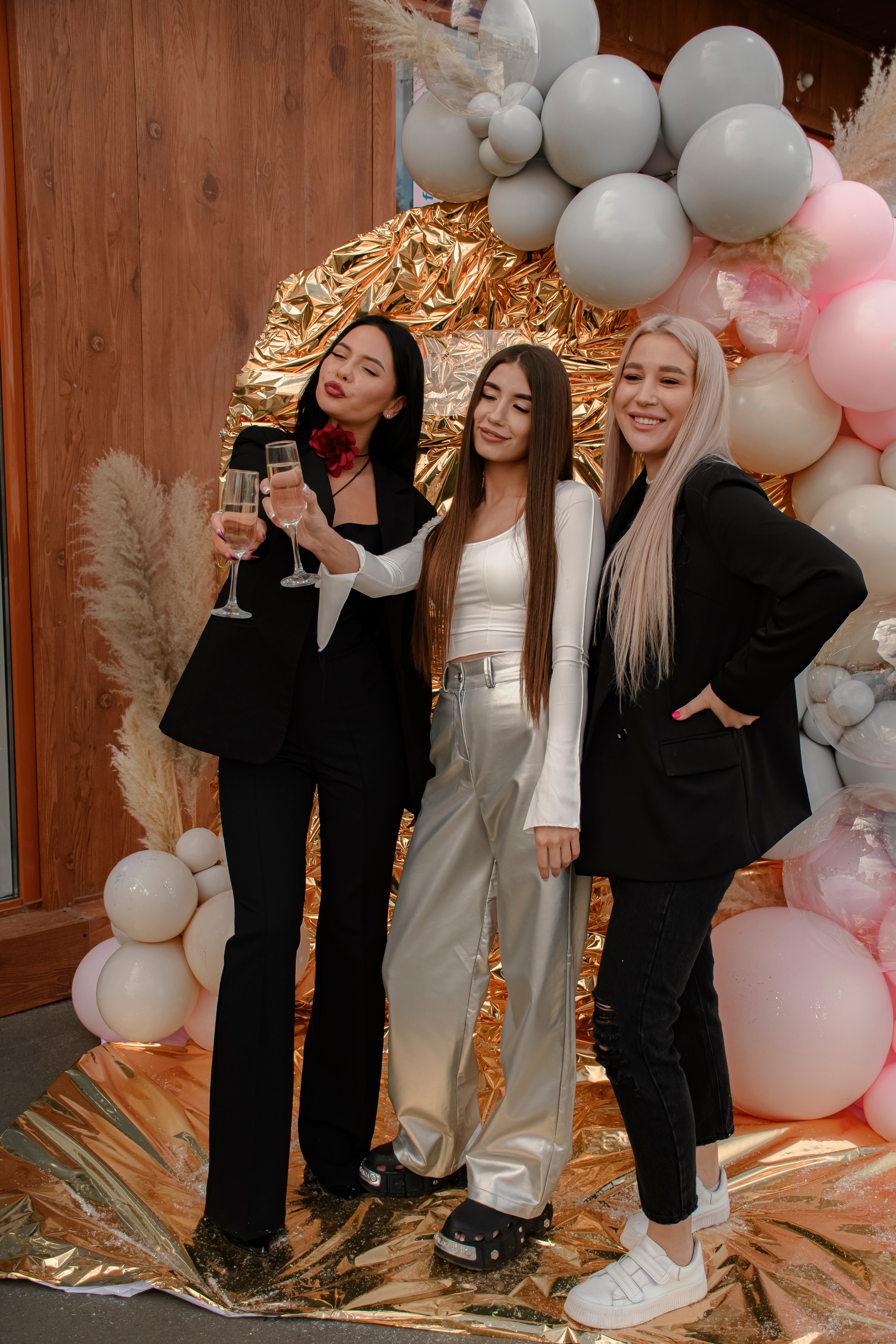 LASHDARK/ HB 3. Photokarish