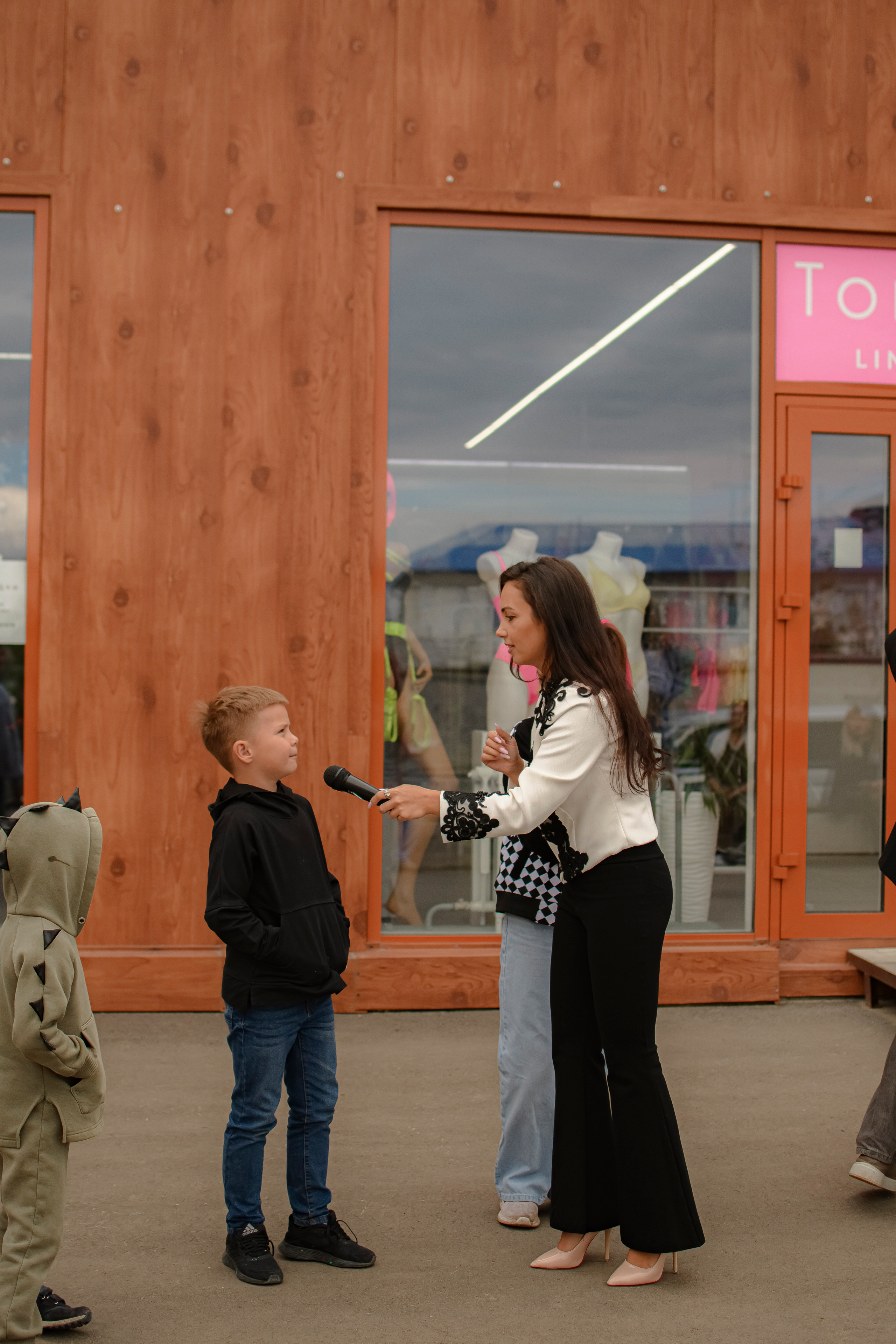 LASHDARK/ HB 3. Photokarish