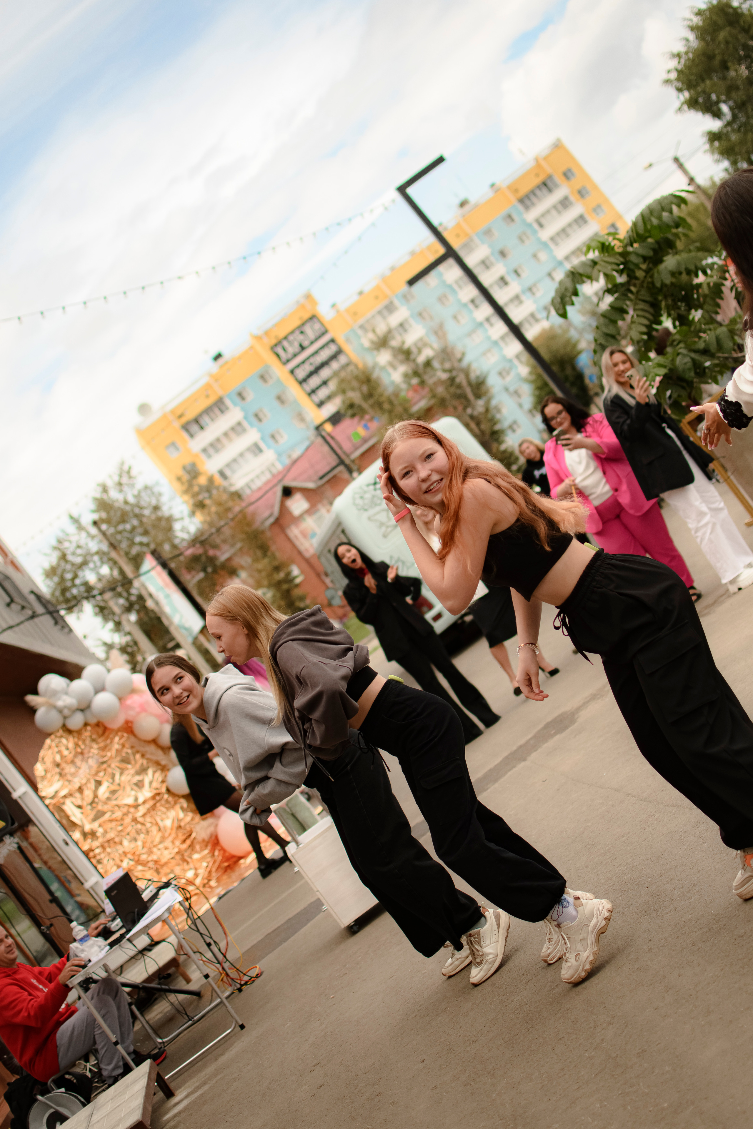 LASHDARK/ HB 3. Photokarish