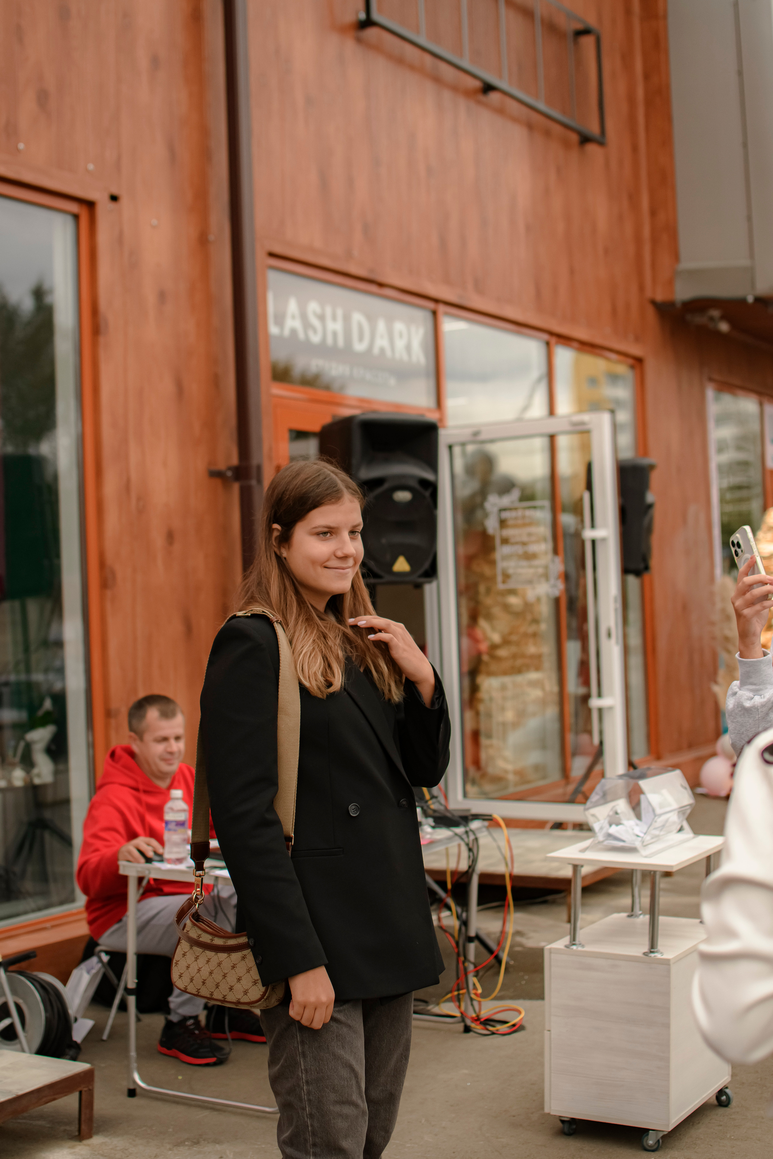 LASHDARK/ HB 3. Photokarish